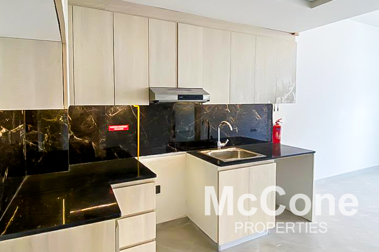 1 Bedroom Apartment for Rent in Binghatti Avenue, Al Jaddaf — photo 3 of 12