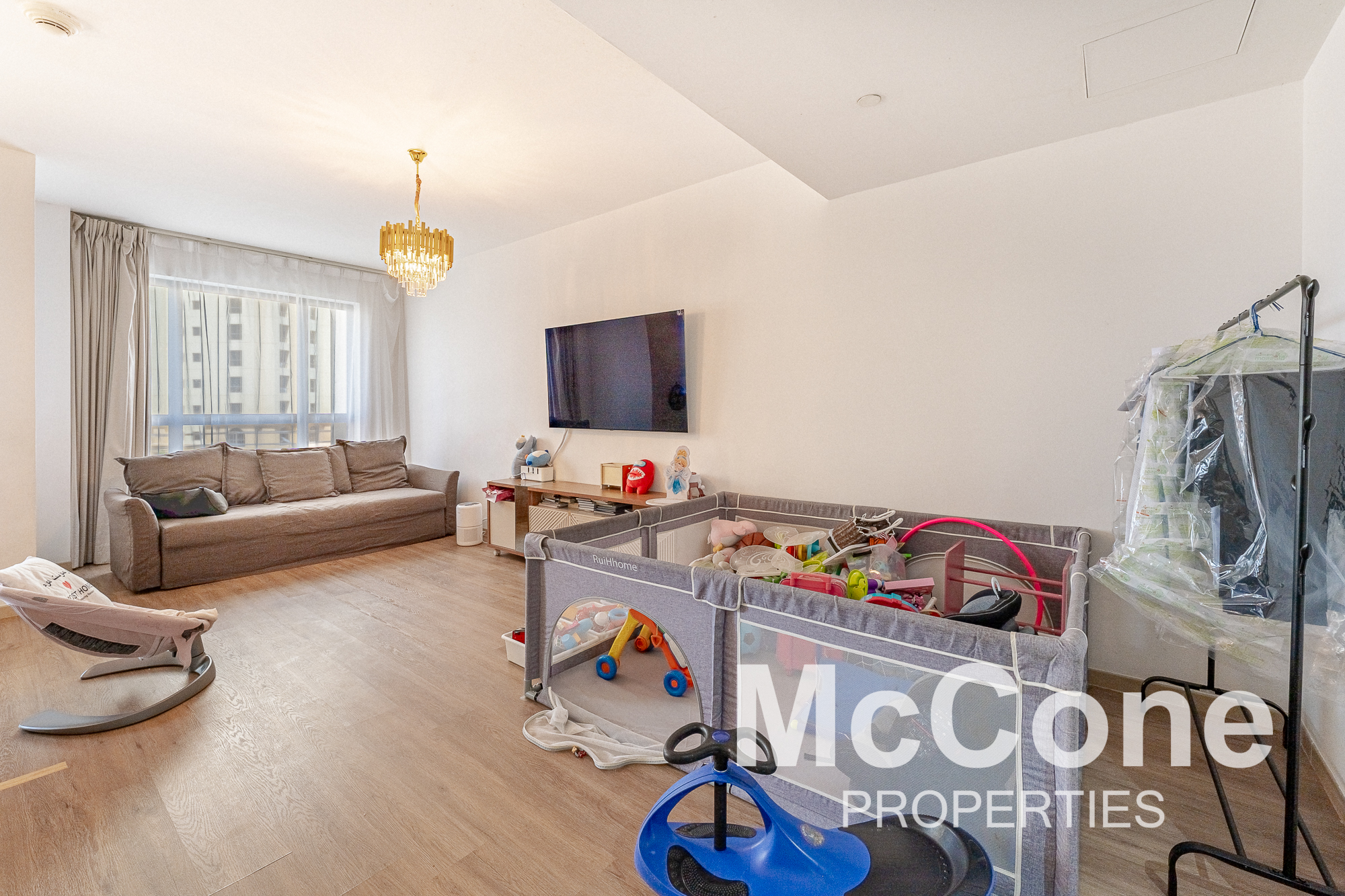 3 Bedroom Apartment for Rent in Murjan 6, Jumeirah Beach Residence — photo 2 of 17