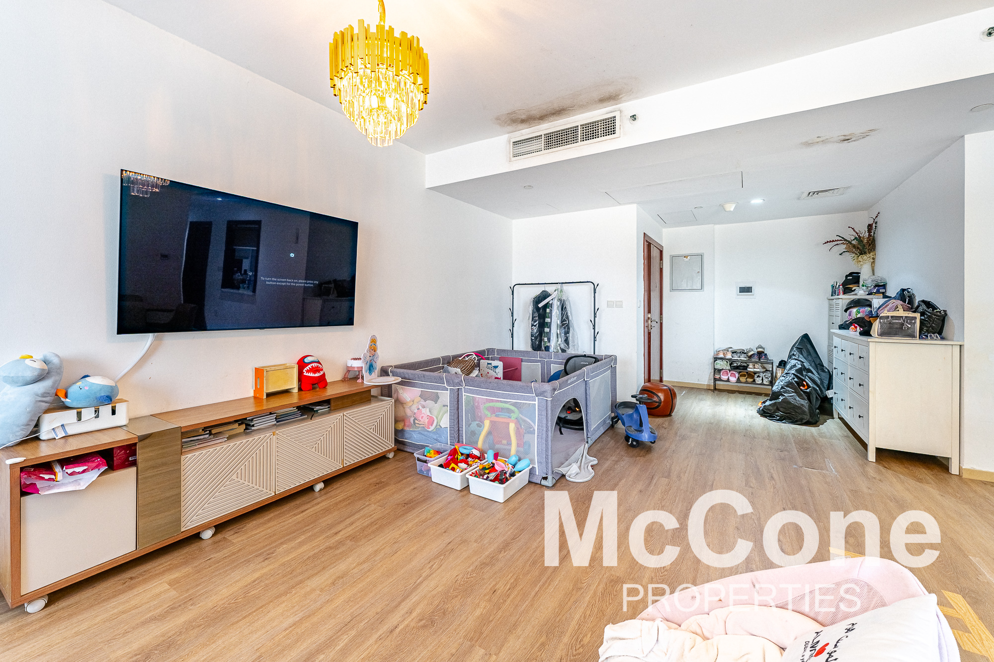 3 Bedroom Apartment for Rent in Murjan 6, Jumeirah Beach Residence — photo 3 of 17