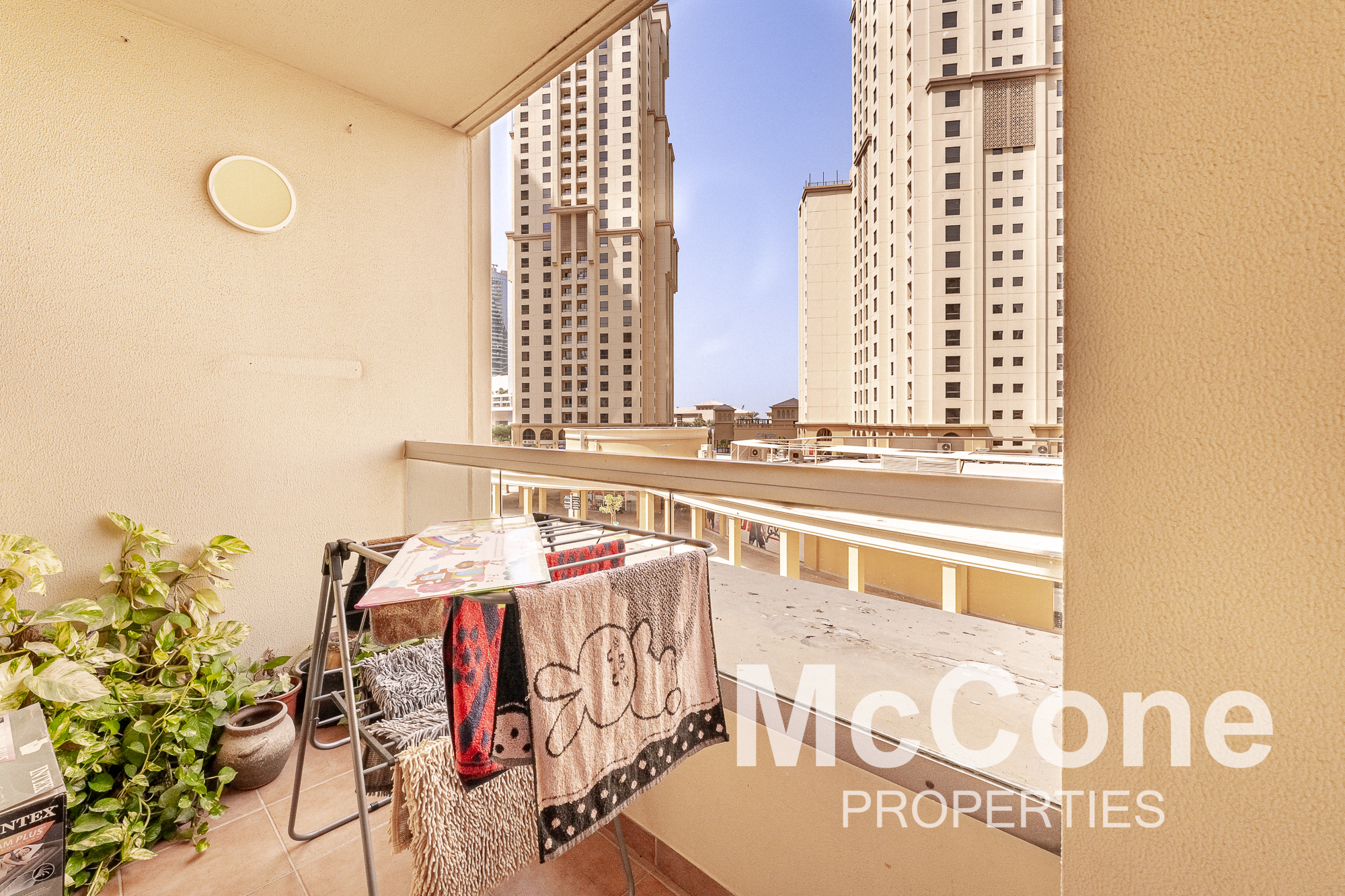 3 Bedroom Apartment for Rent in Murjan 6, Jumeirah Beach Residence — photo 5 of 17