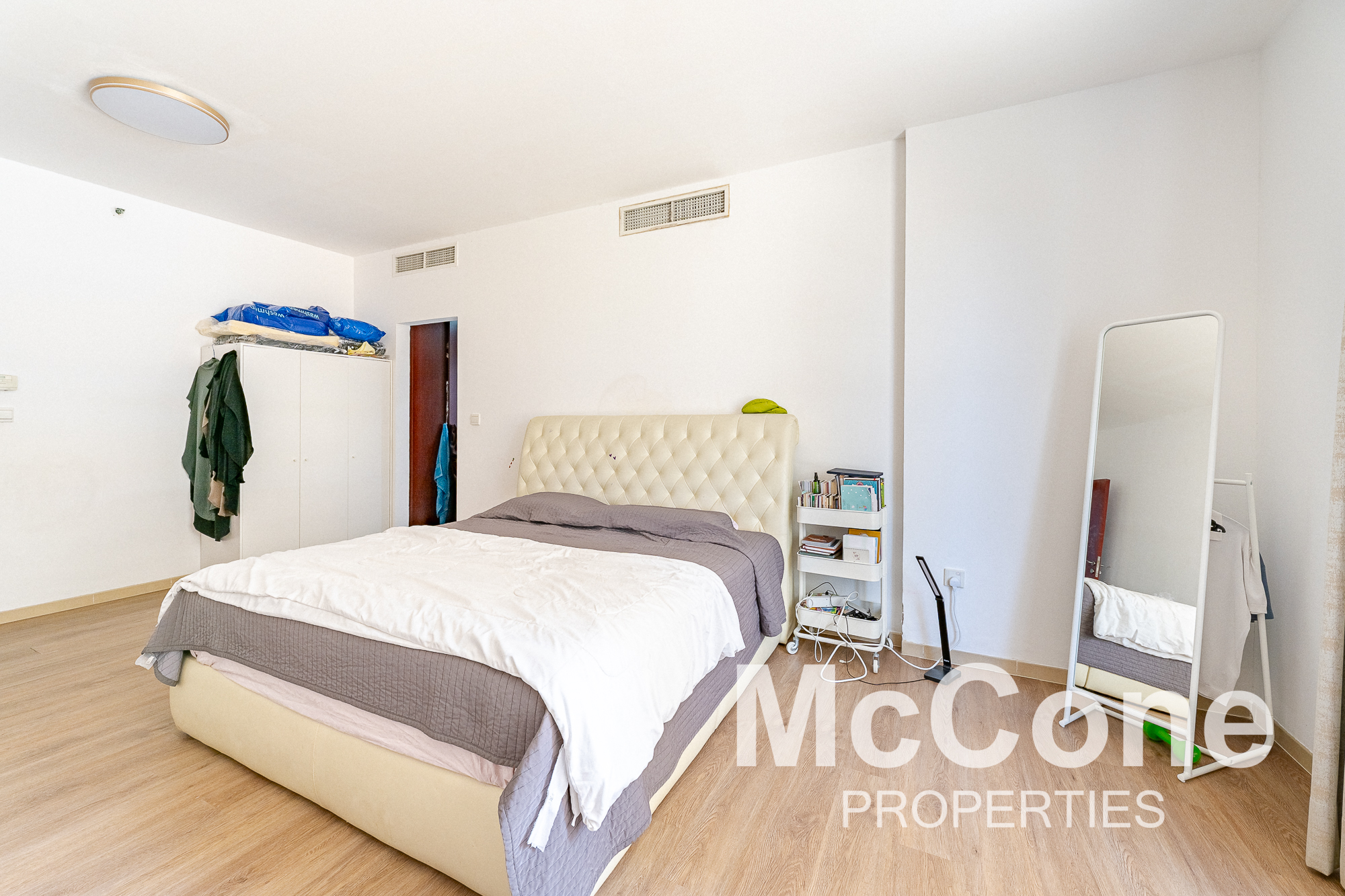 3 Bedroom Apartment for Rent in Murjan 6, Jumeirah Beach Residence — photograph 10 of 17