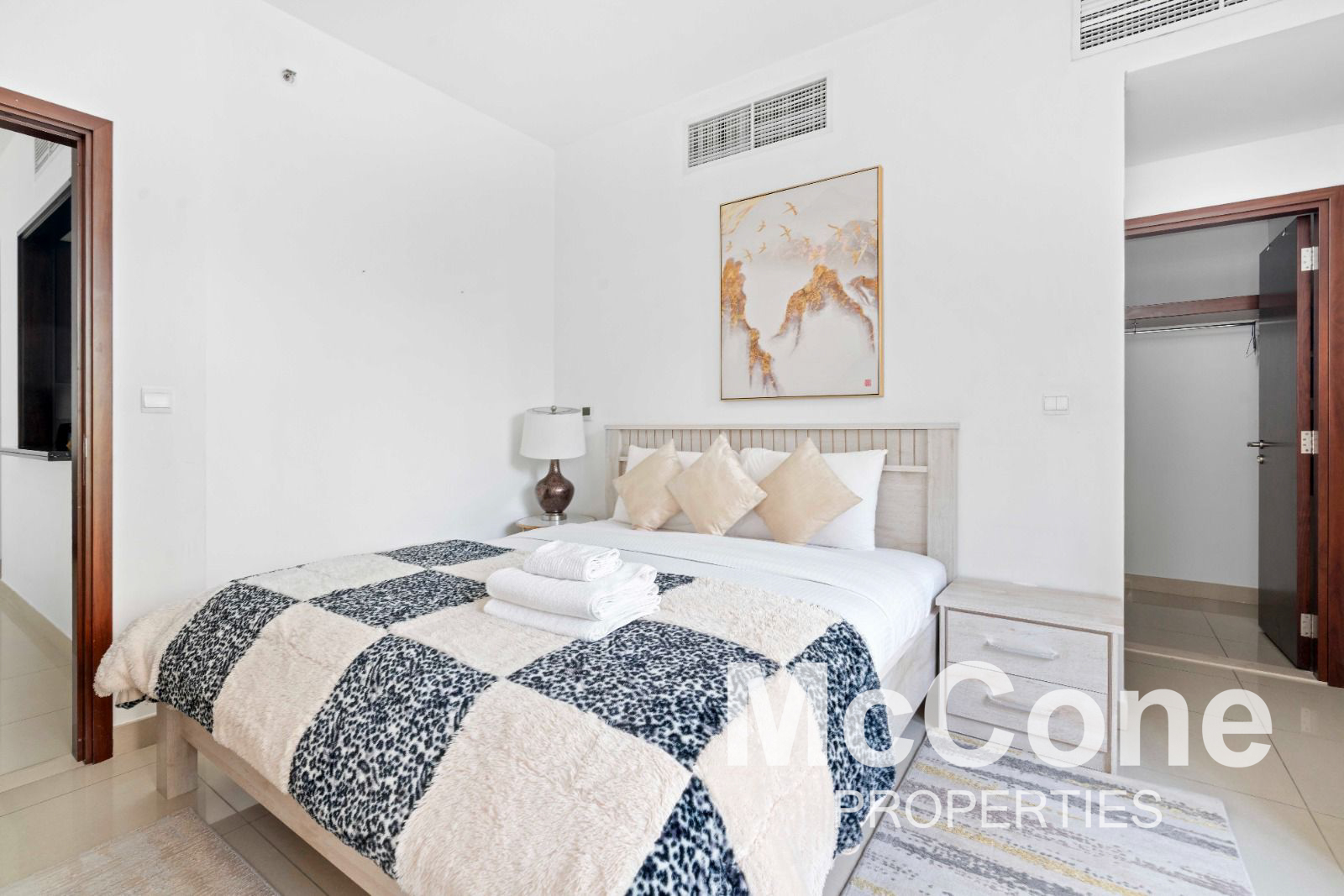 1 Bedroom Apartment for Rent in 29 Burj Boulevard Tower 1, Downtown Dubai — photo 8 of 12