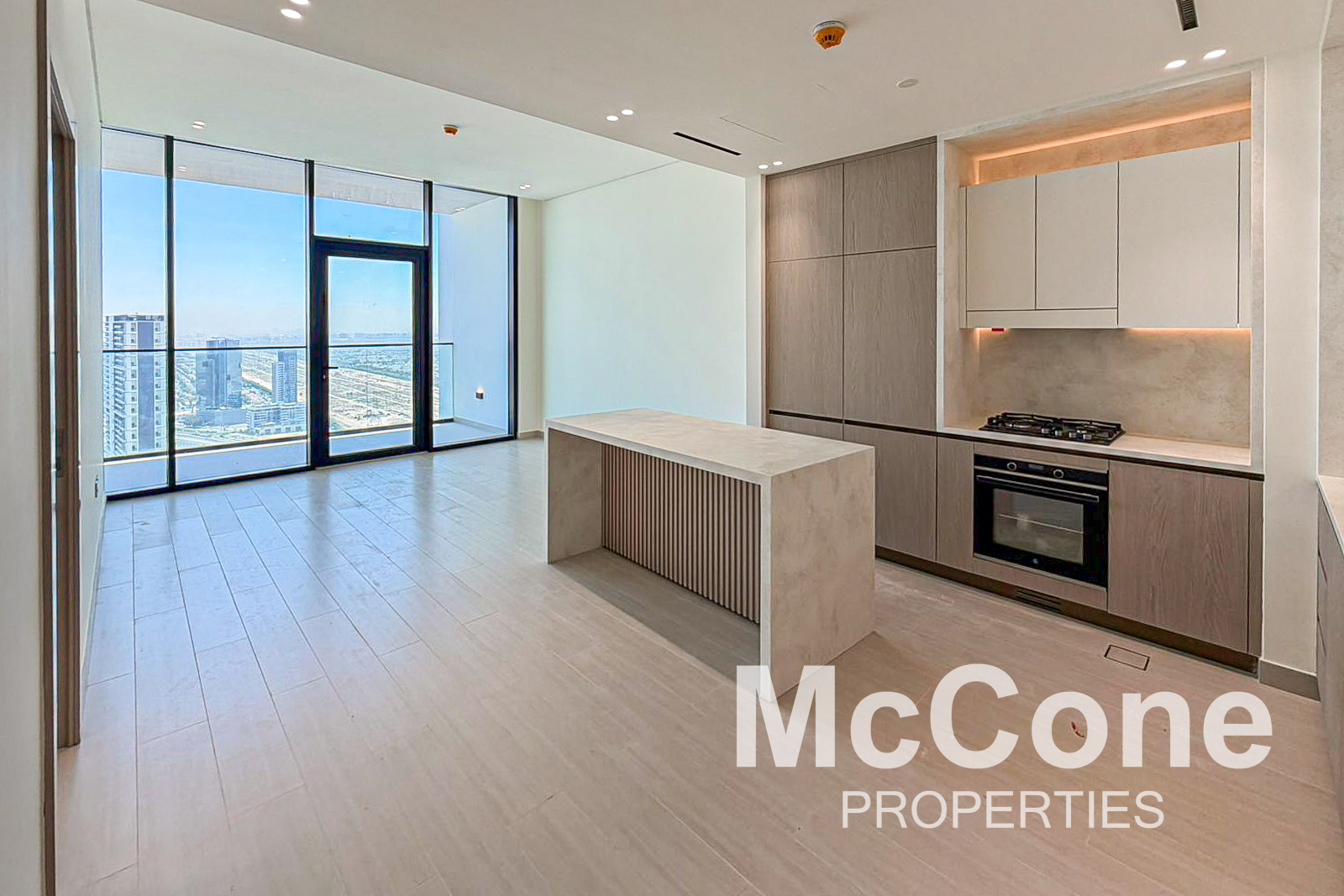1 Bedroom Apartment for Rent in Binghatti Apex, Jumeirah Village Circle — photo 5 of 27