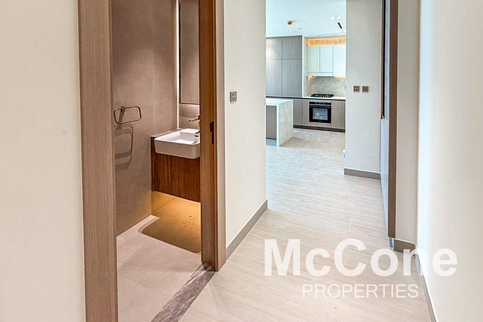 1 Bedroom Apartment for Rent in Binghatti Apex, Jumeirah Village Circle — photo 7 of 27