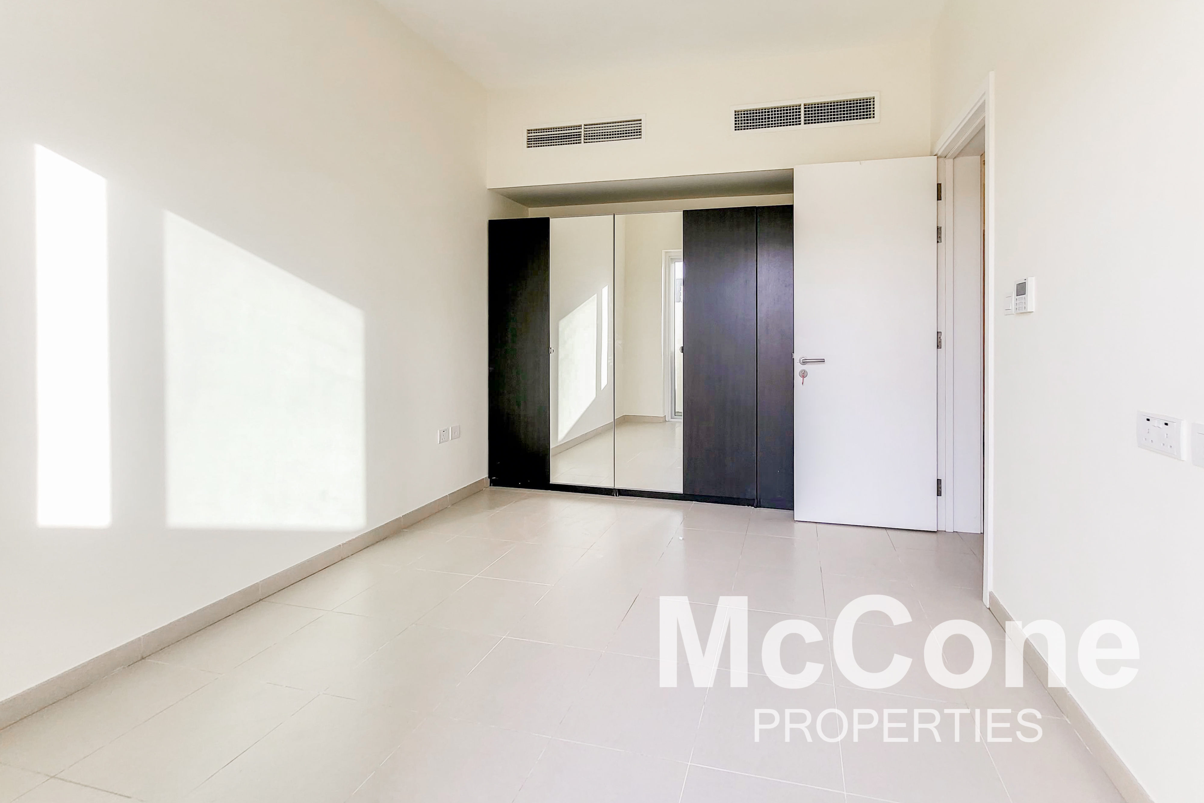 3 Bedroom Apartment for Rent in Urbana 2, Dubai South (Dubai World Central) — photograph 11 of 19