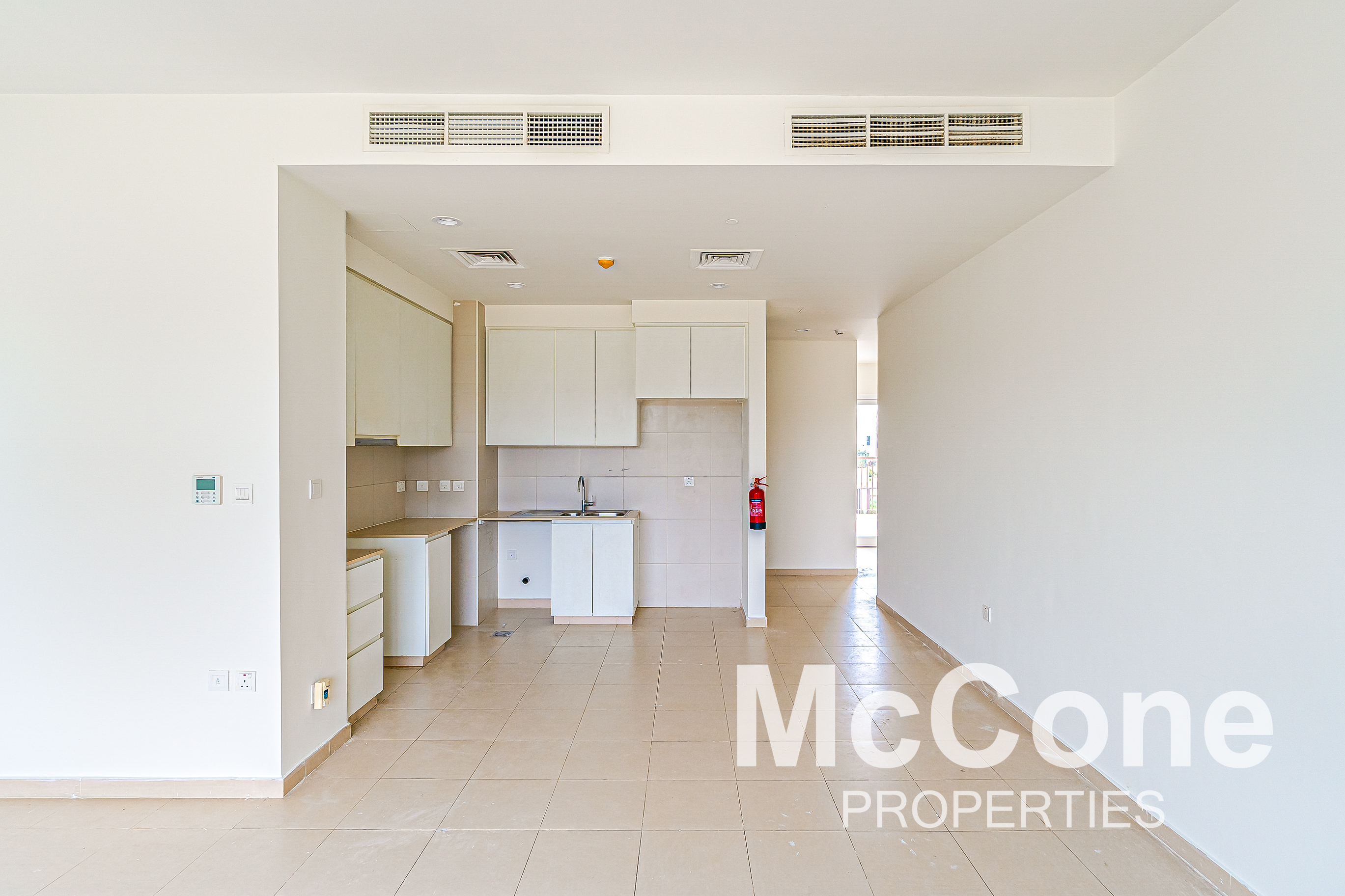 2 Bedroom Apartment for Rent in Urbana 2, Dubai South (Dubai World Central) — photo 4 of 17