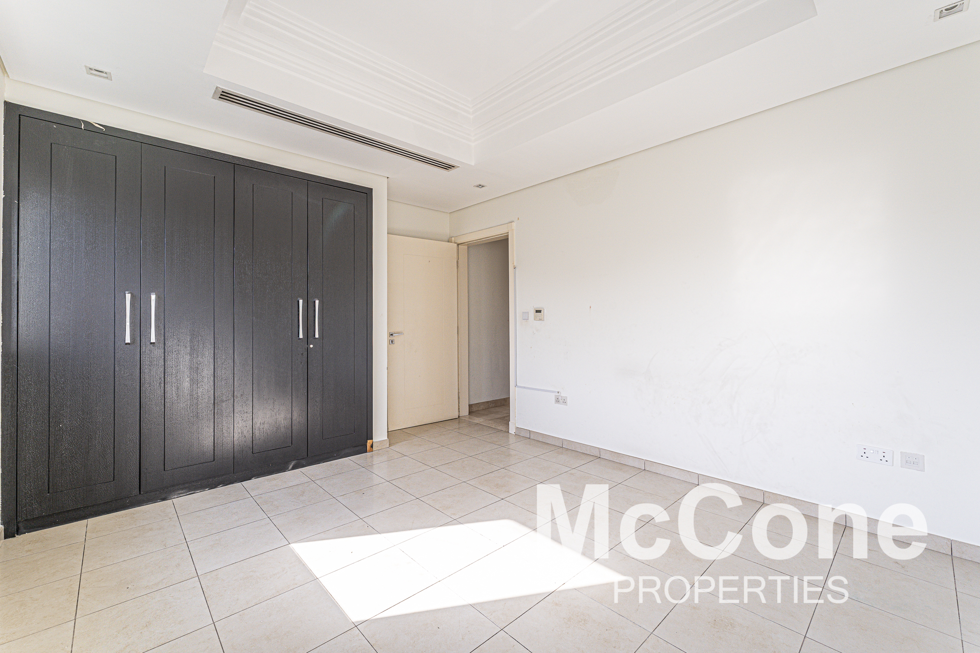 4 Bedroom Villa for Rent in Quortaj, Al Furjan — photograph 11 of 30