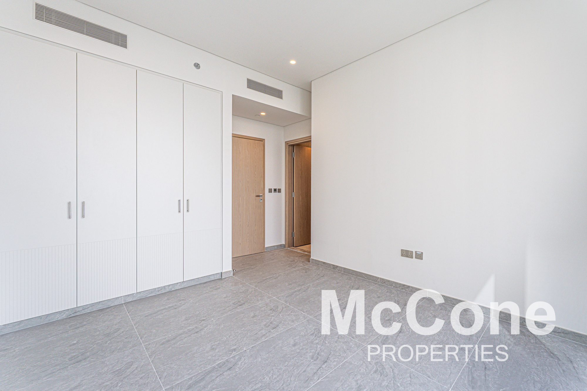 1 Bedroom Apartment for Rent in Peninsula Four, Business Bay — photo 7 of 14