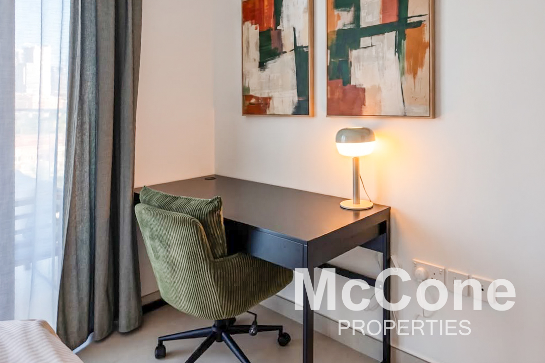 2 Bedroom Apartment for Rent in Cubix Residences, Jumeirah Village Circle — photo 5 of 18