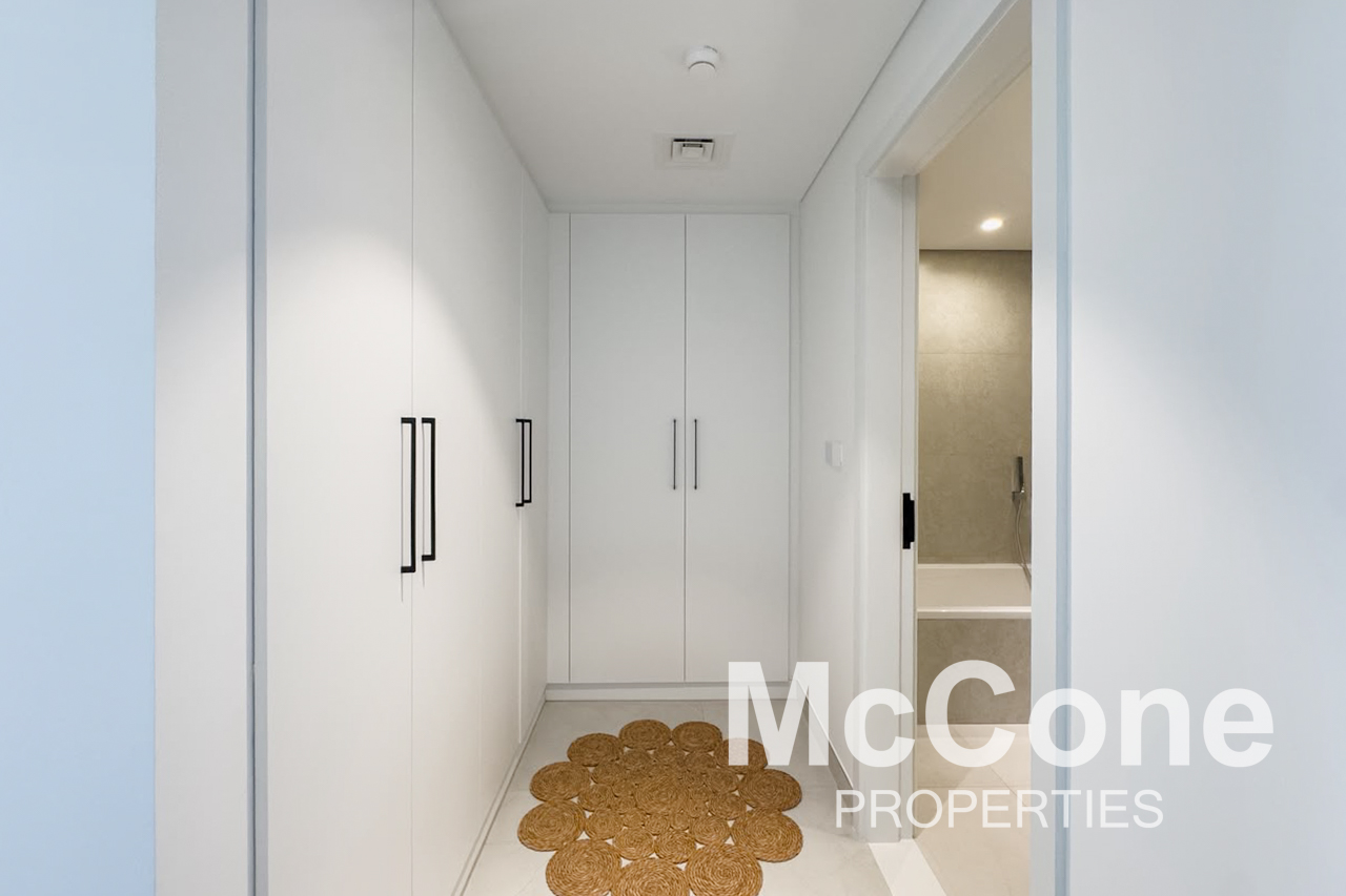 2 Bedroom Apartment for Rent in Cubix Residences, Jumeirah Village Circle — photograph 11 of 18