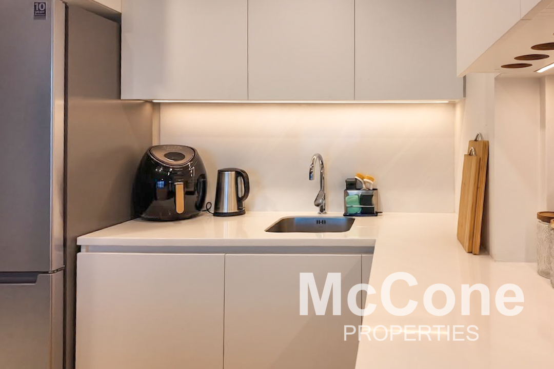 2 Bedroom Apartment for Rent in Cubix Residences, Jumeirah Village Circle — photo 4 of 18