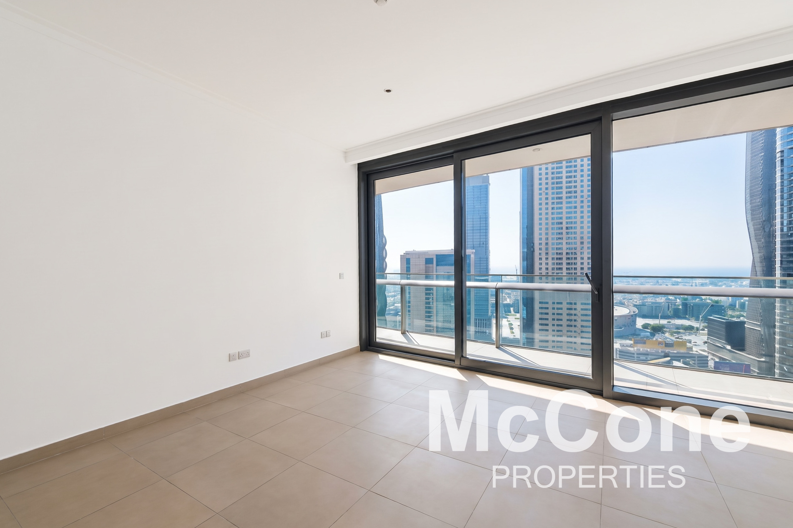2 Bedroom Apartment for Rent in Burj Vista Tower 1, Downtown Dubai — photo 5 of 11