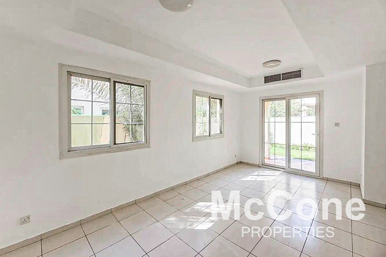 2 Bedroom Townhouse for Rent in Springs 11, The Springs — photo 3 of 14