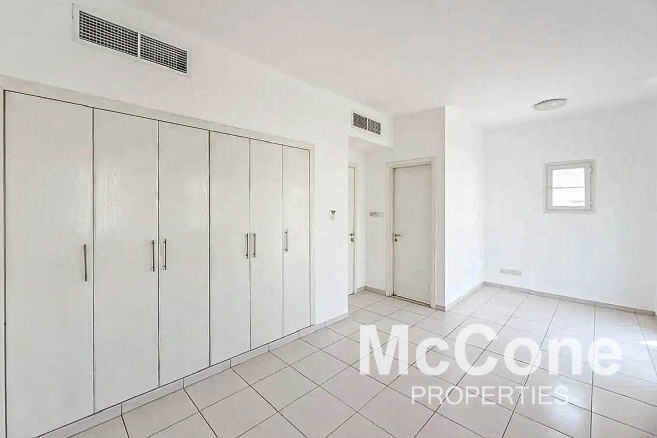 2 Bedroom Townhouse for Rent in Springs 11, The Springs — photo 8 of 14