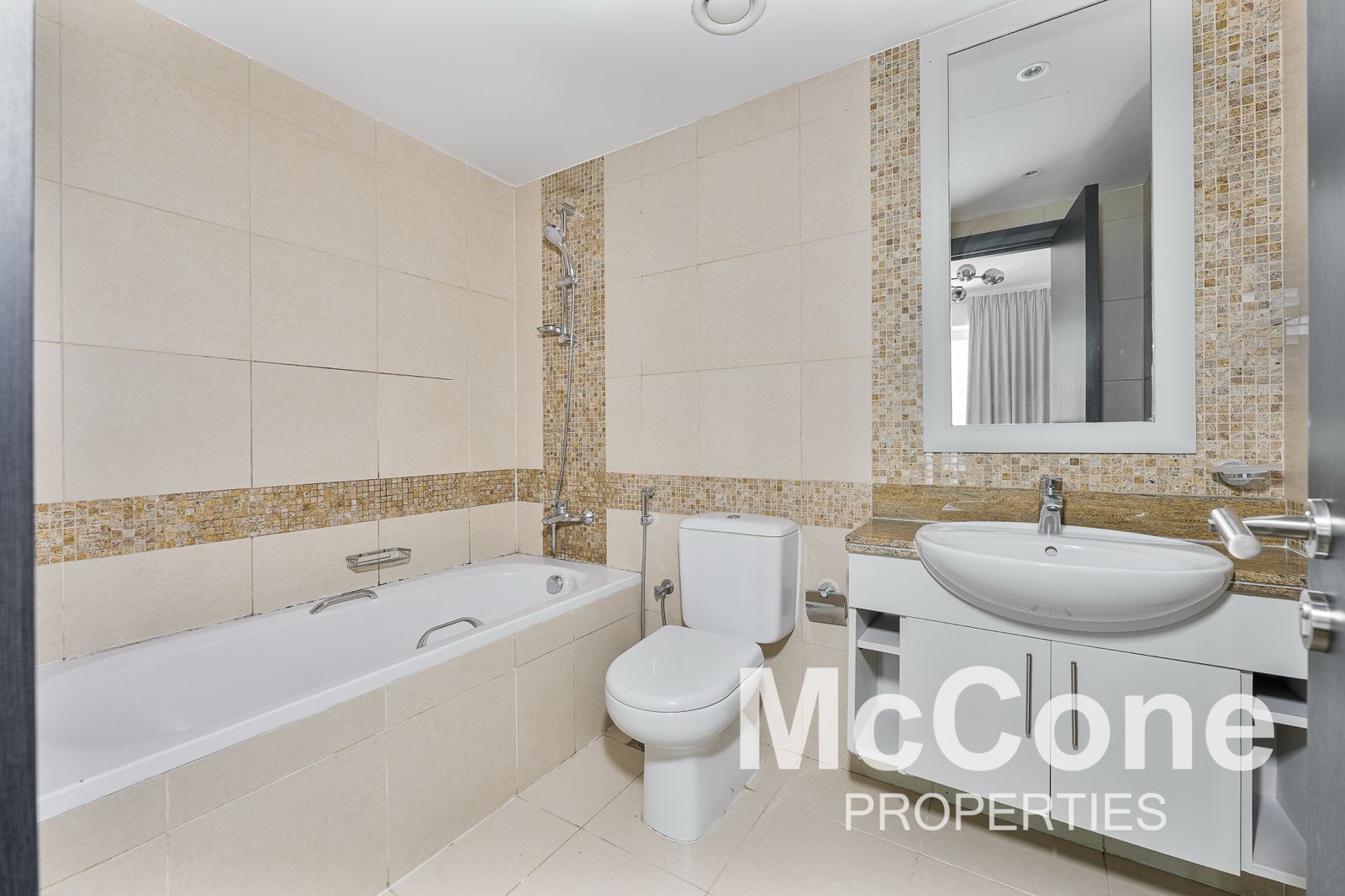 1 Bedroom Apartment for Rent in The Fairways North, The Views — photograph 10 of 12