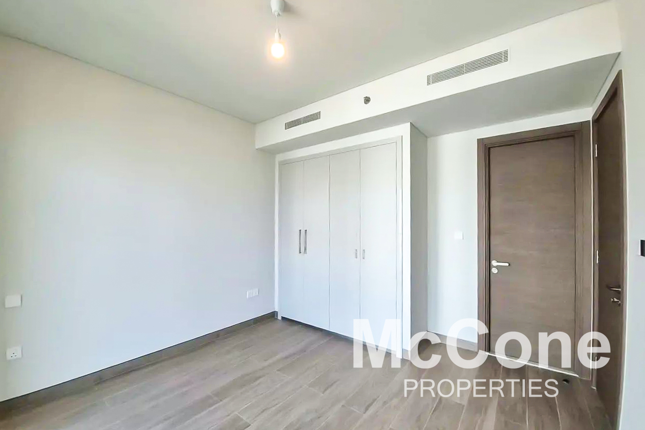 2 Bedroom Apartment for Rent in Sobha Hartland Waves Opulence, Mohammed Bin Rashid City — photo 7 of 13