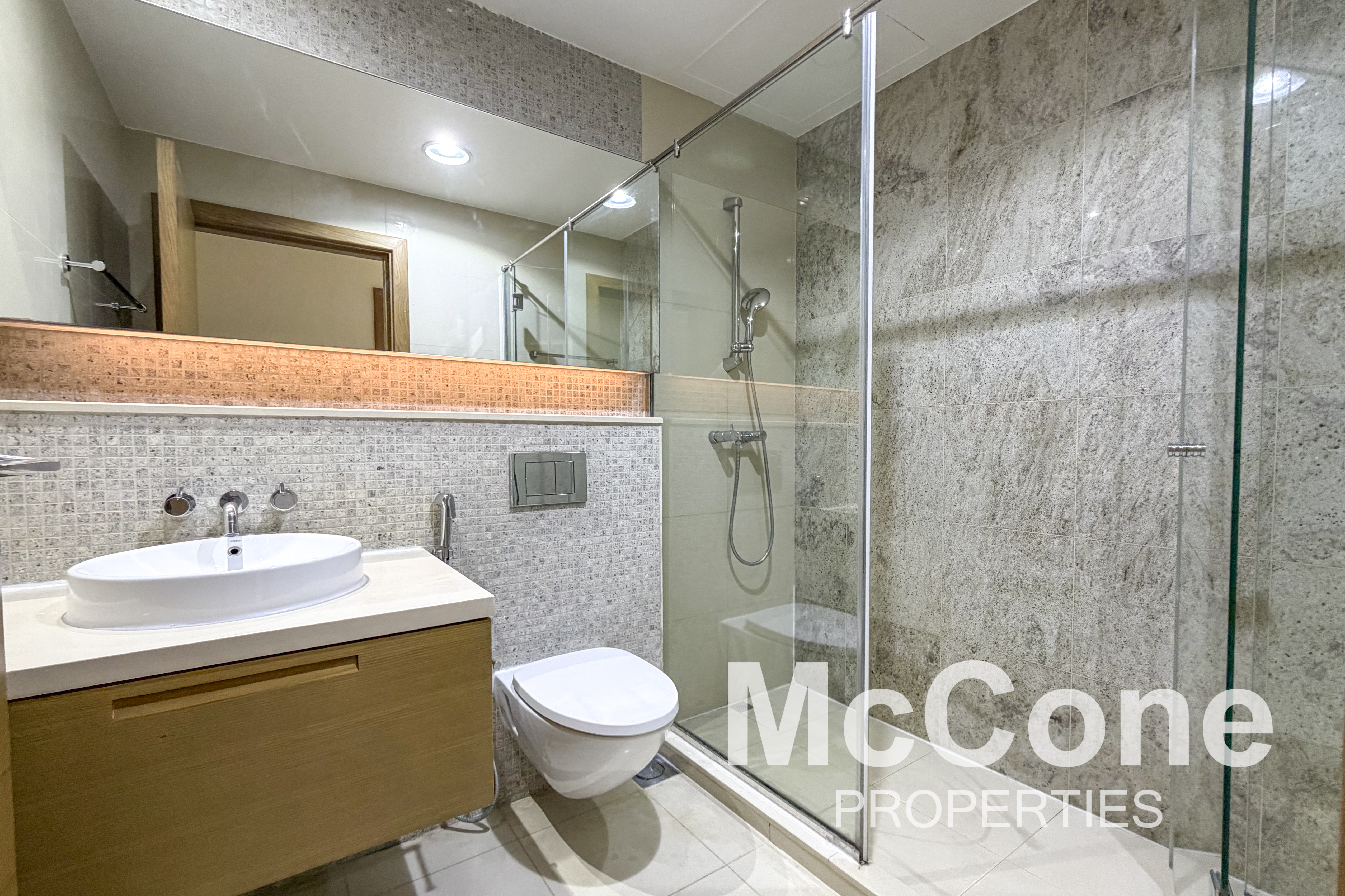 3 Bedroom Apartment for Rent in Claren Tower 1, Downtown Dubai — photograph 12 of 14