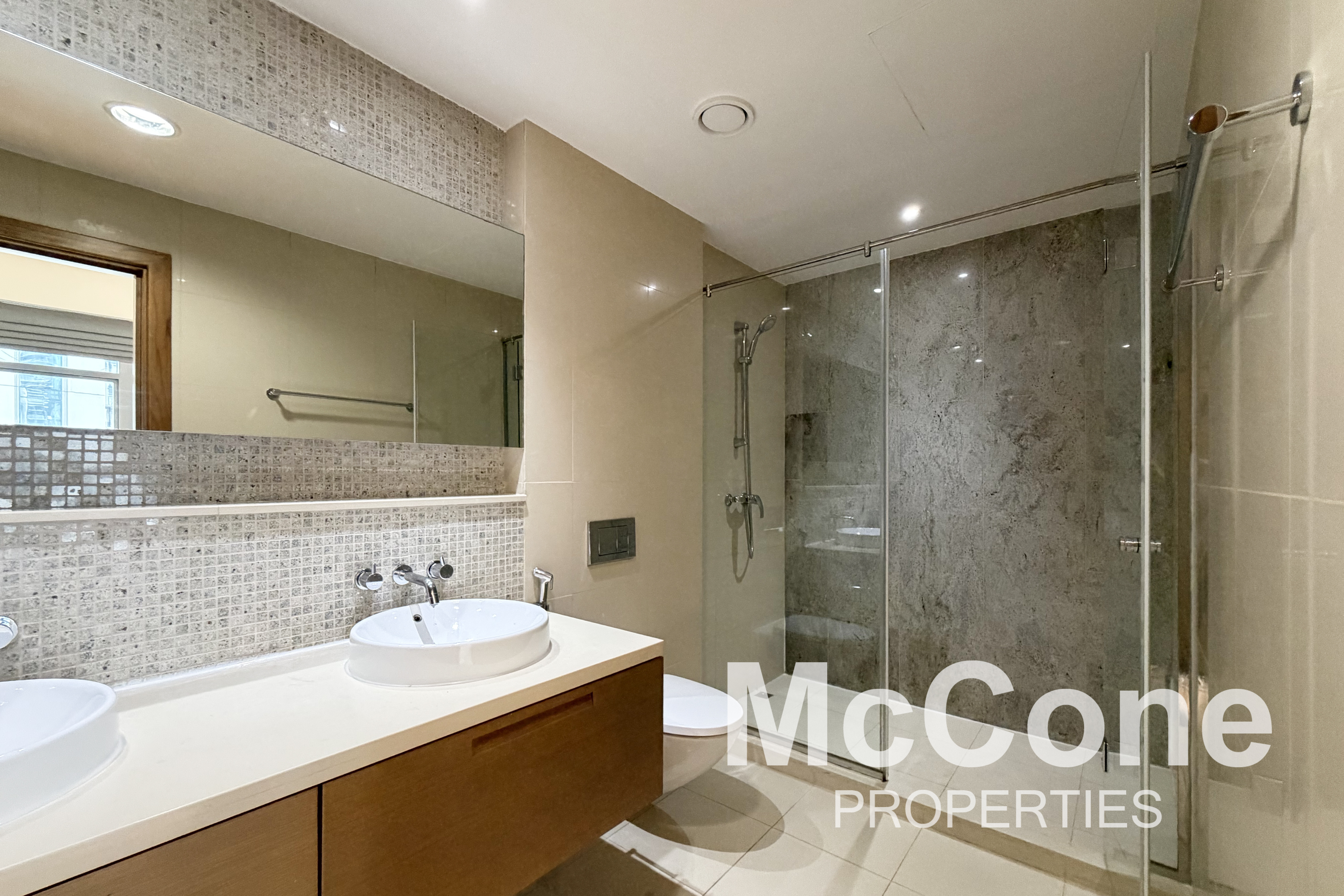 3 Bedroom Apartment for Rent in Claren Tower 1, Downtown Dubai — photograph 14 of 14