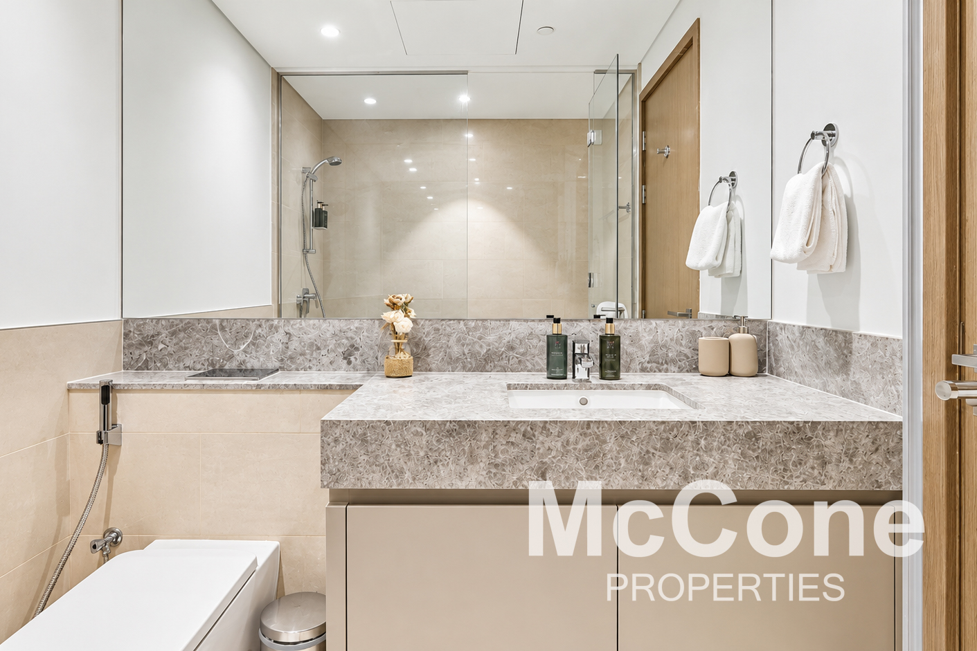 2 Bedroom Apartment for Rent in Act One, Downtown Dubai — photograph 13 of 18