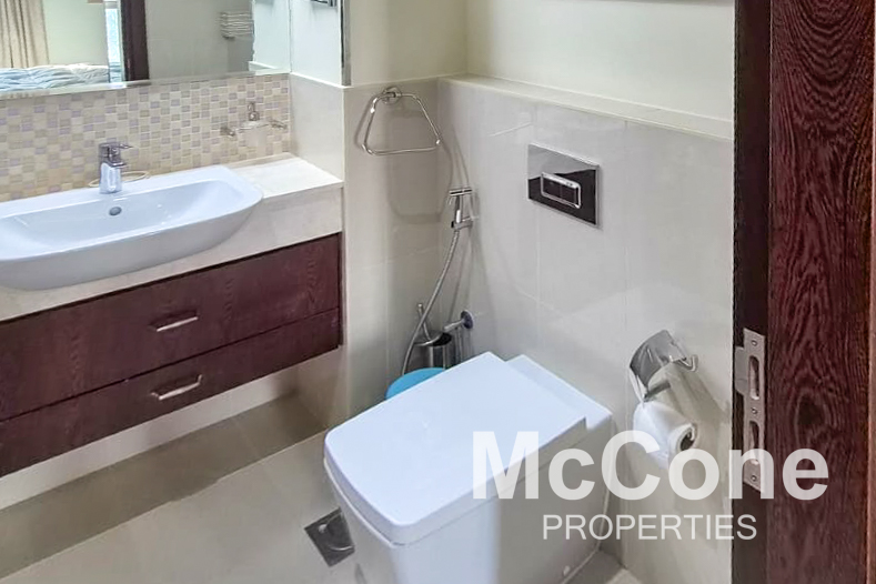 1 Bedroom Apartment for Rent in Bellevue Tower 2, Downtown Dubai — photo 8 of 10