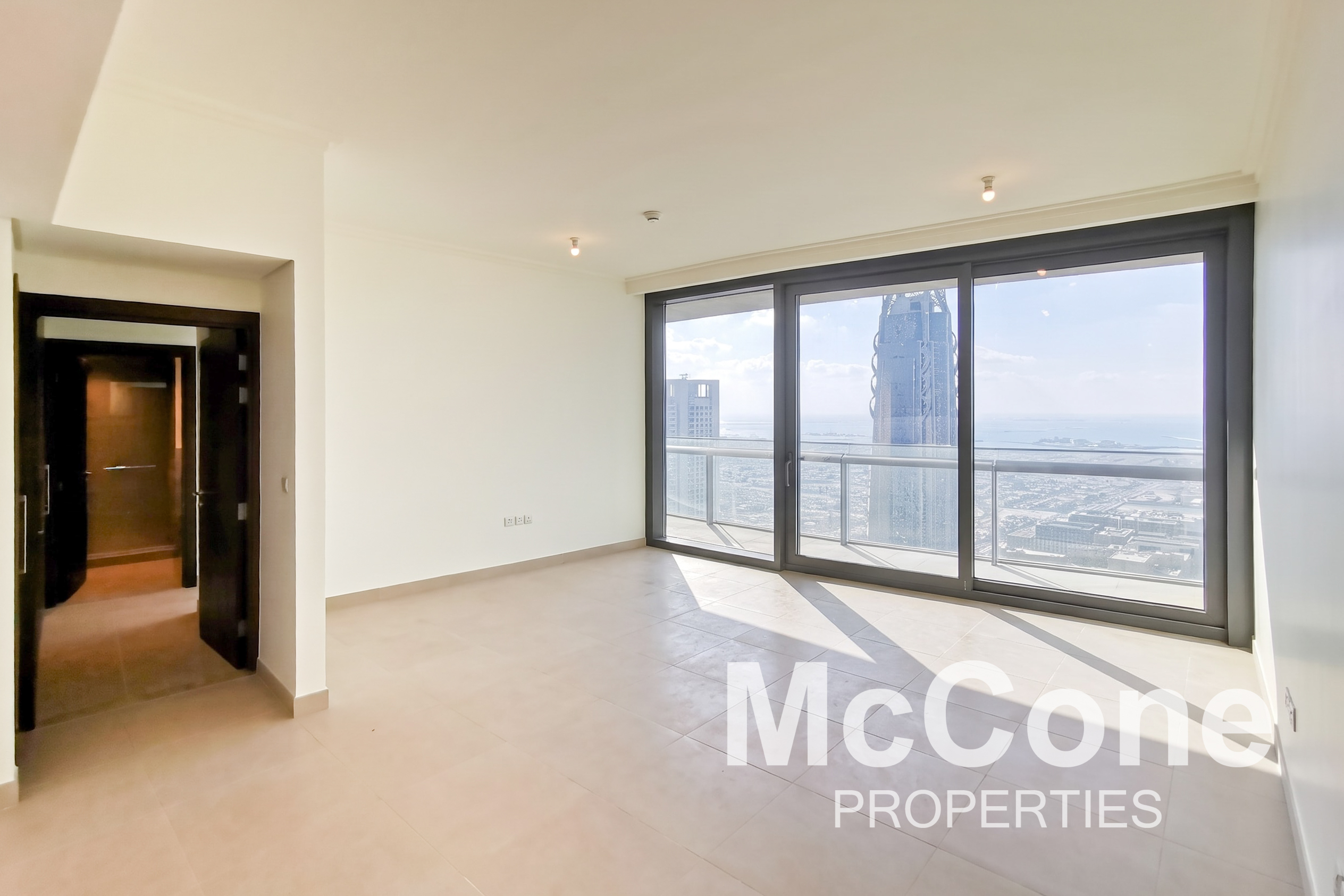 2 Bedroom Apartment for Rent in Burj Vista Tower 1, Downtown Dubai — photo 2 of 10