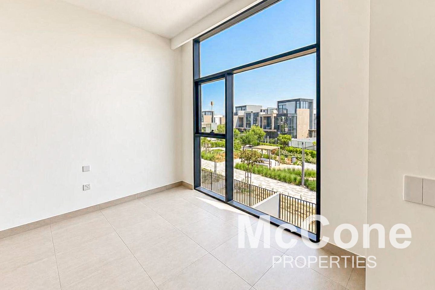 3 Bedroom Townhouse for Rent in Mudon Al Ranim 6, Mudon — photo 6 of 21