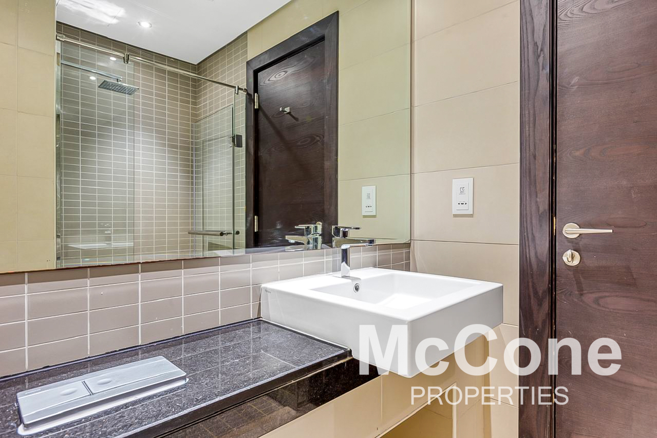 1 Bedroom Apartment for Rent in Silverene Tower B, Dubai Marina — photograph 12 of 16
