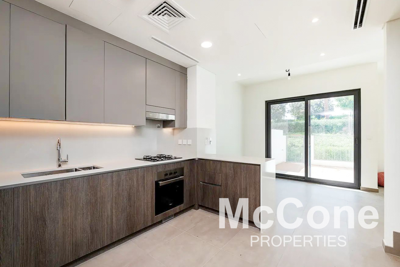 3 Bedroom Townhouse for Rent in Elan, Tilal Al Ghaf — photo 2 of 14