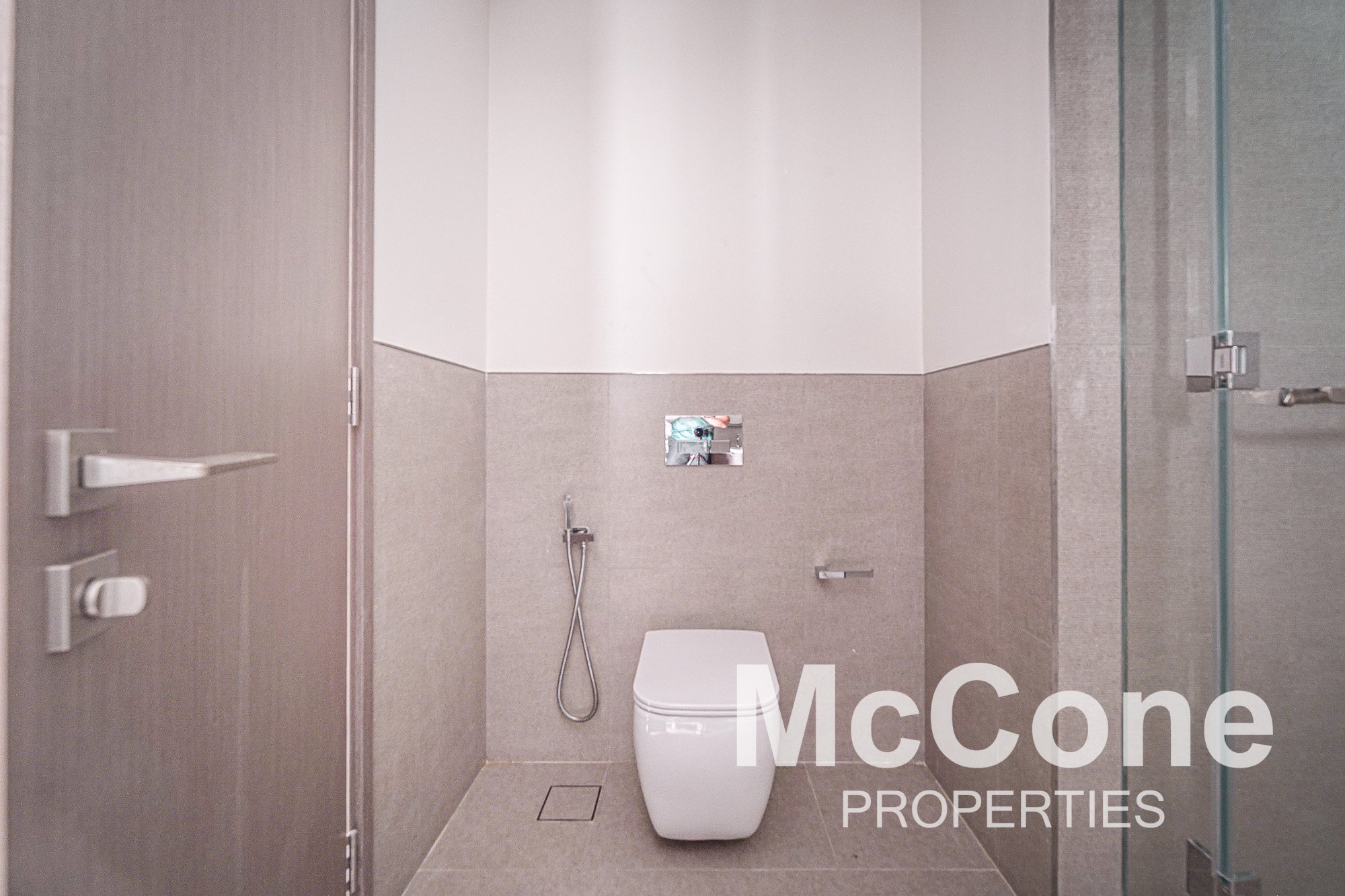 2 Bedroom Apartment for Rent in Grande, Downtown Dubai — photograph 13 of 17