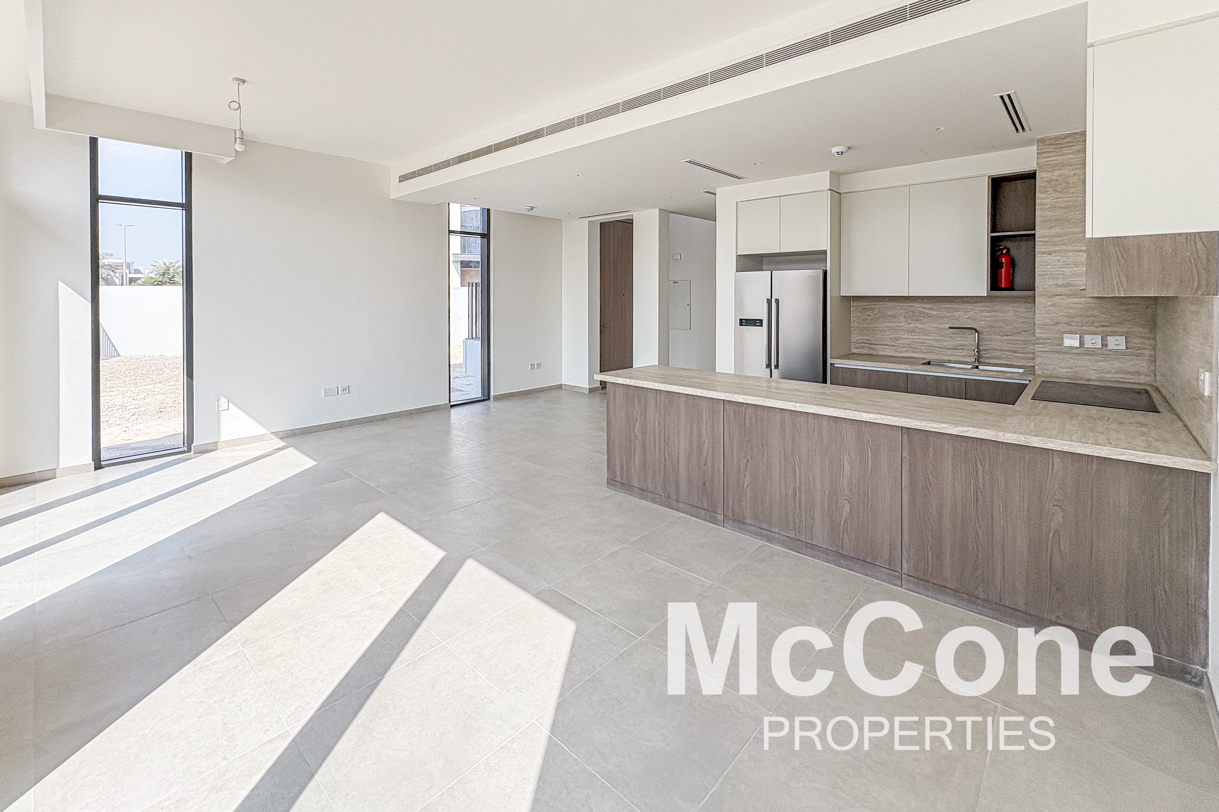 4 Bedroom Townhouse for Rent in Mudon Al Ranim 1, Mudon — photo 2 of 16