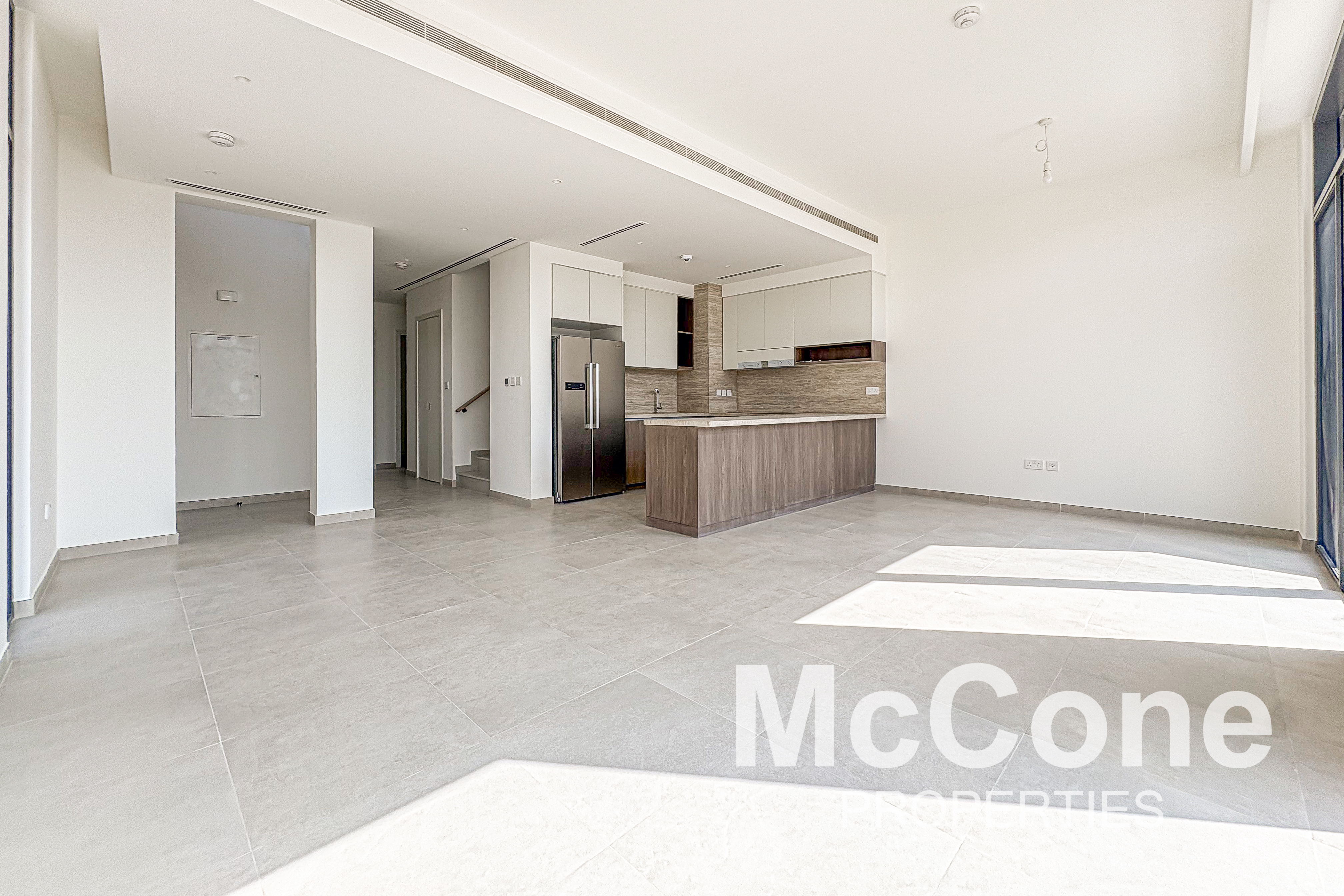 4 Bedroom Townhouse for Rent in Mudon Al Ranim 1, Mudon — photo 3 of 16
