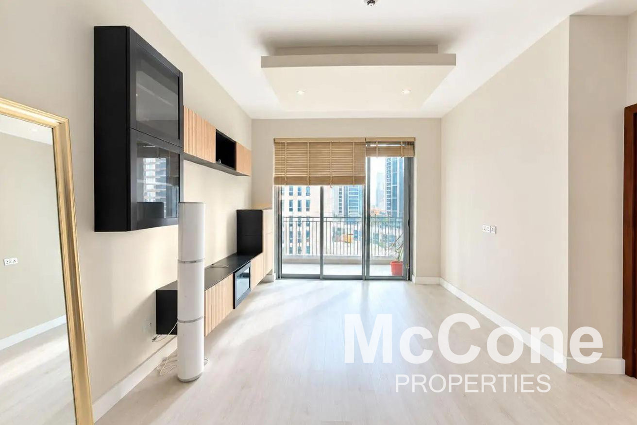 1 Bedroom Apartment for Rent in Standpoint Tower 2, Downtown Dubai — photo 4 of 16