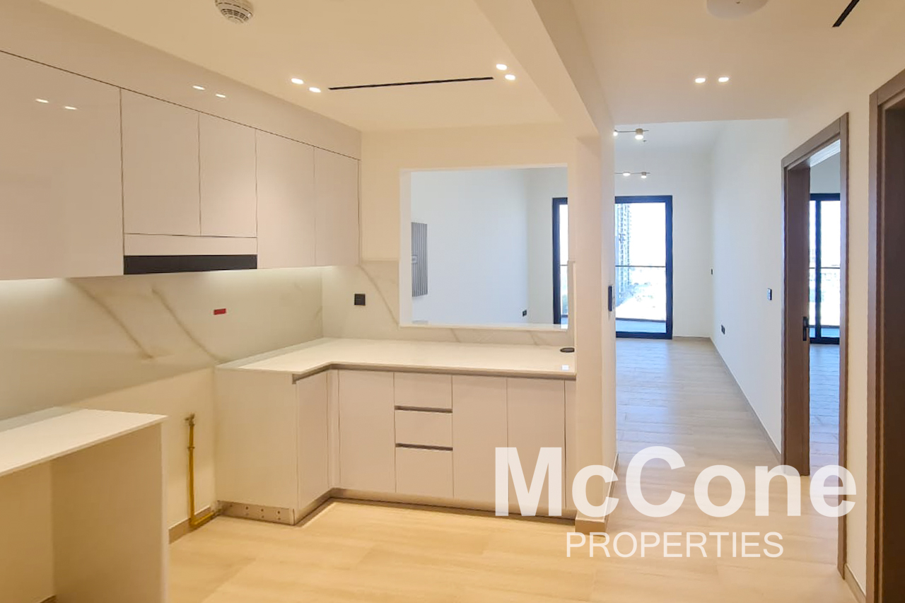 1 Bedroom Apartment for Rent in Binghatti Heights, Jumeirah Village Circle — photo 2 of 10