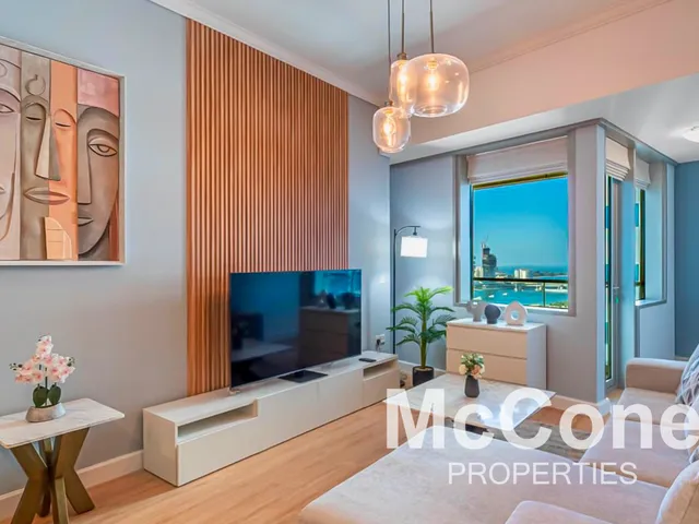 1 Bedroom Apartment for Rent in Ocean Heights, Dubai Marina