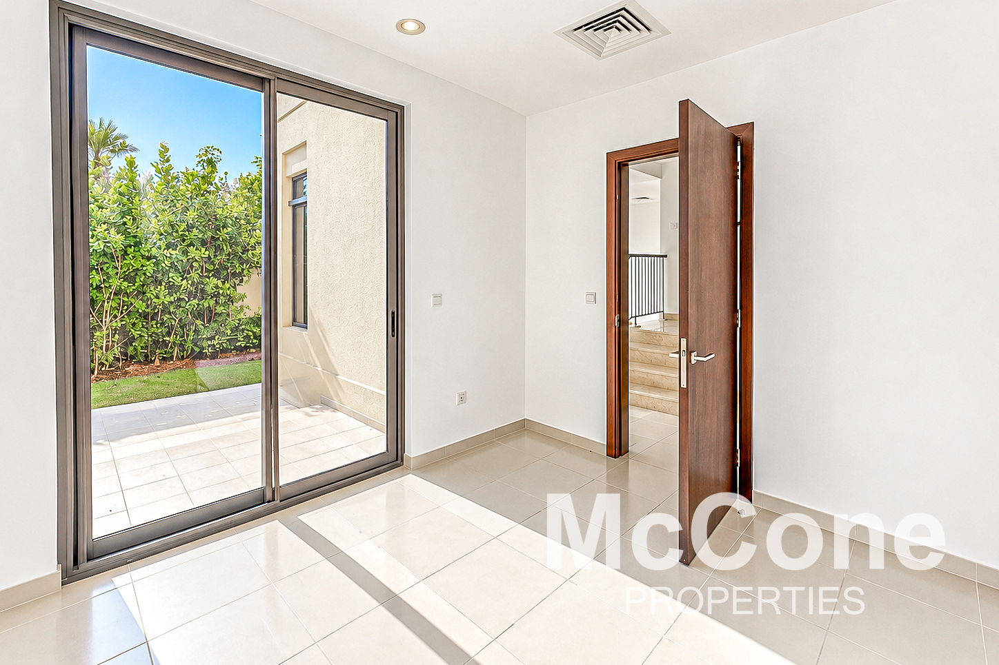 4 Bedroom Villa for Rent in Mira Oasis 3, Reem — photo 8 of 19