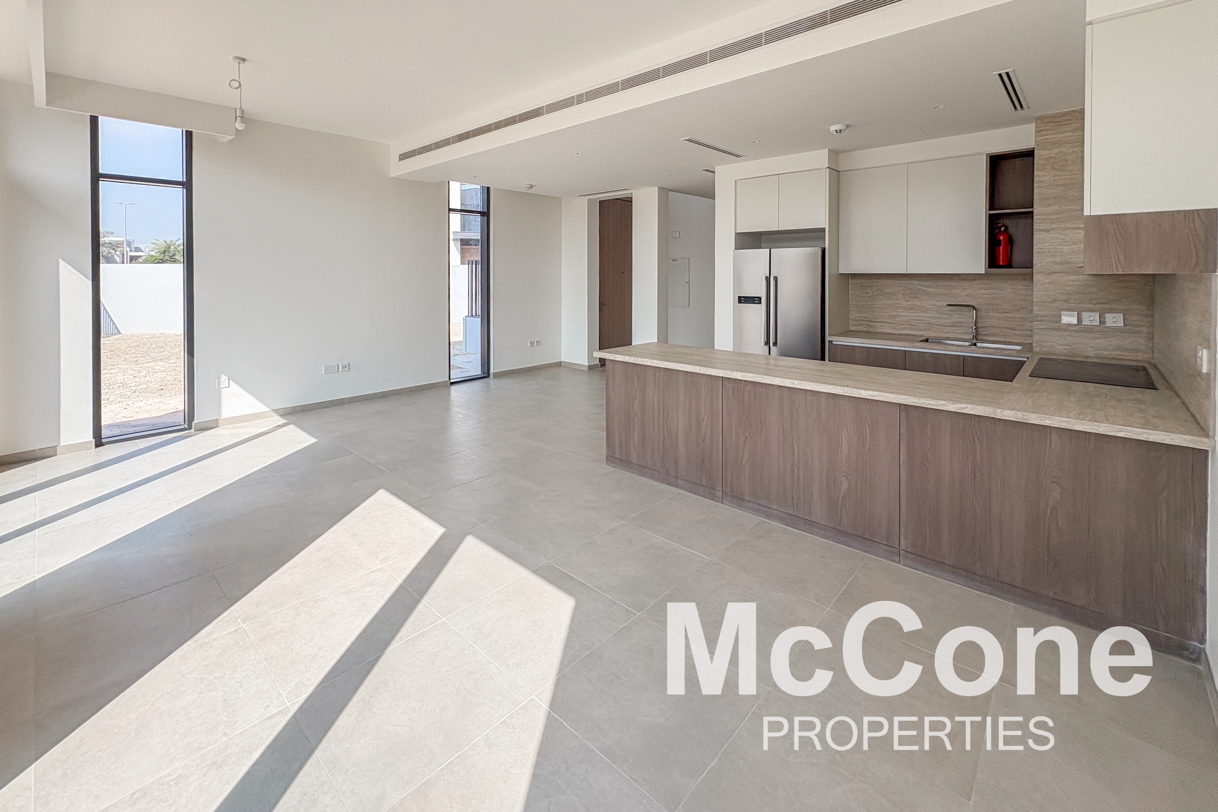 4 Bedroom Townhouse for Rent in Mudon Al Ranim 1, Mudon — photo 3 of 20