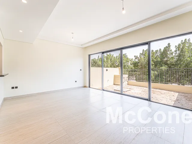 3 Bedroom Villa for Rent in Portofino, Damac Lagoons