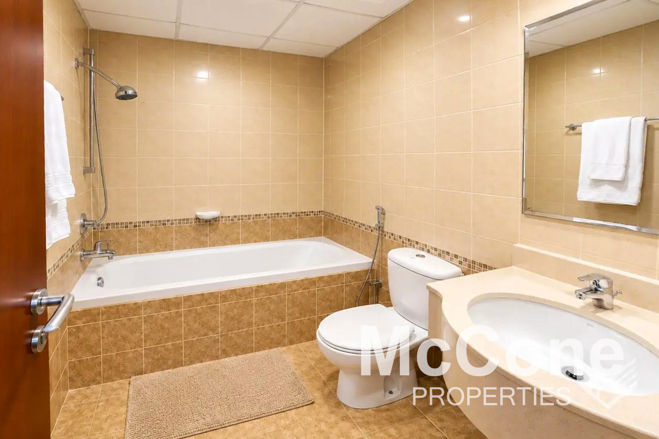 1 Bedroom Apartment for Rent in Marina View Tower B, Dubai Marina — photo 8 of 12