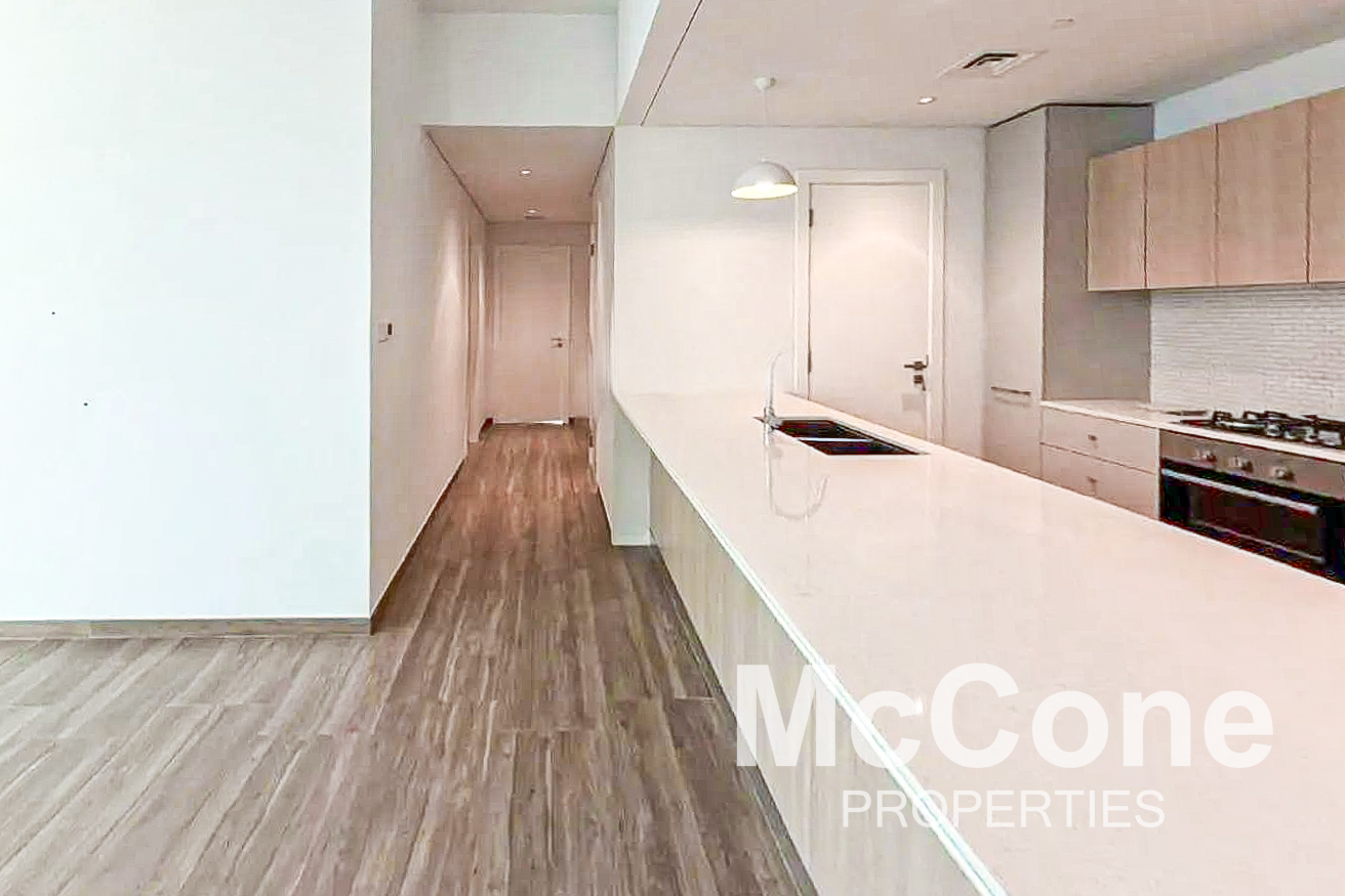 2 Bedroom Apartment for Rent in Belgravia Heights 2, Jumeirah Village Circle — photo 4 of 13