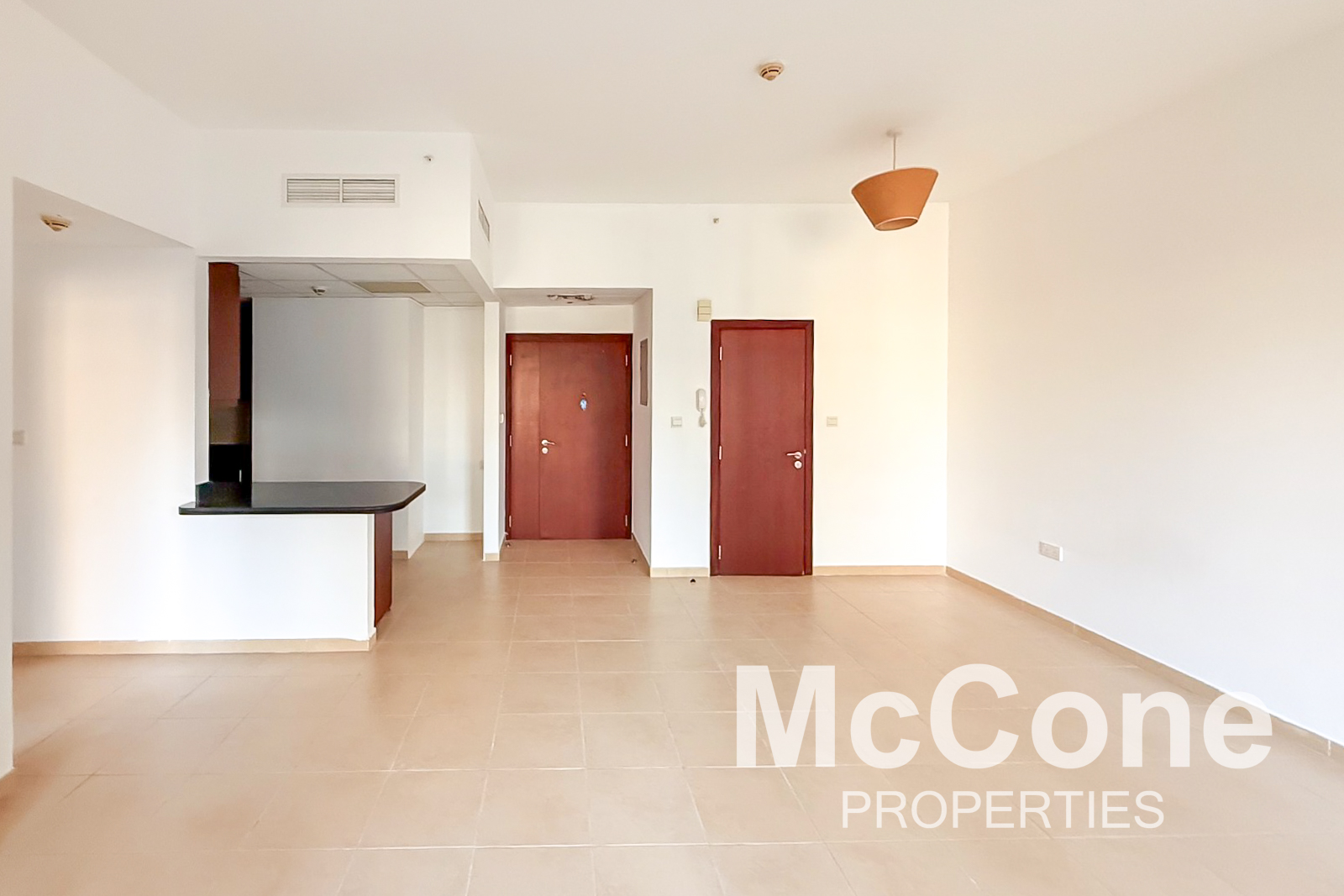 1 Bedroom Apartment for Rent in Bahar 6, Jumeirah Beach Residence — photo 2 of 16