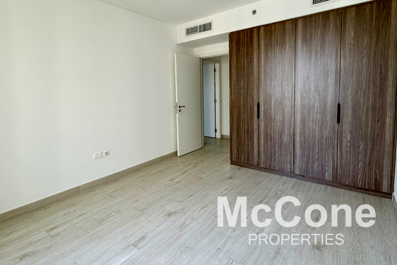 2 Bedroom Apartment for Rent in Lamtara 3, Umm Suqeim — photo 8 of 17