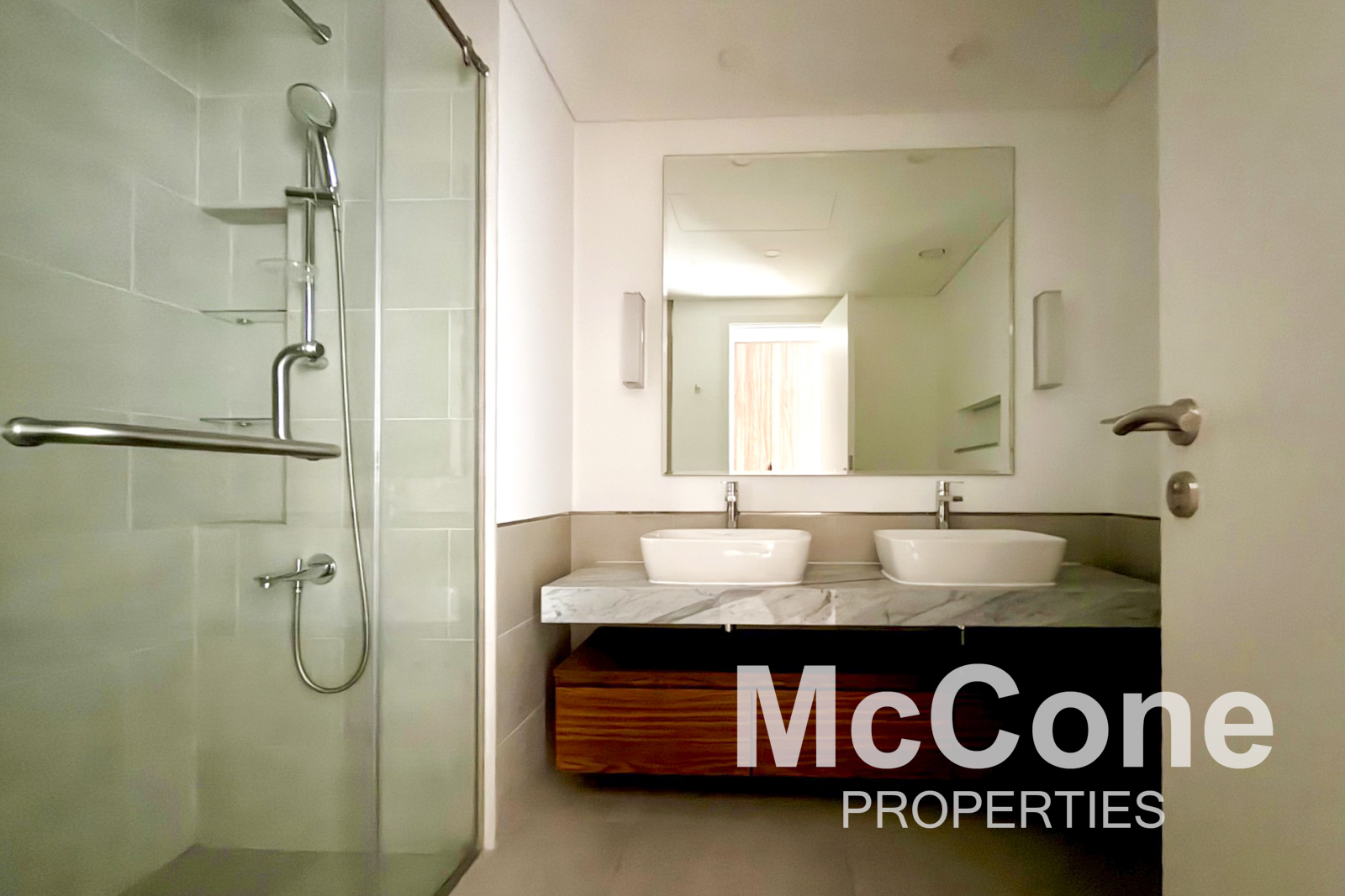 2 Bedroom Apartment for Rent in Lamtara 3, Umm Suqeim — photograph 14 of 17