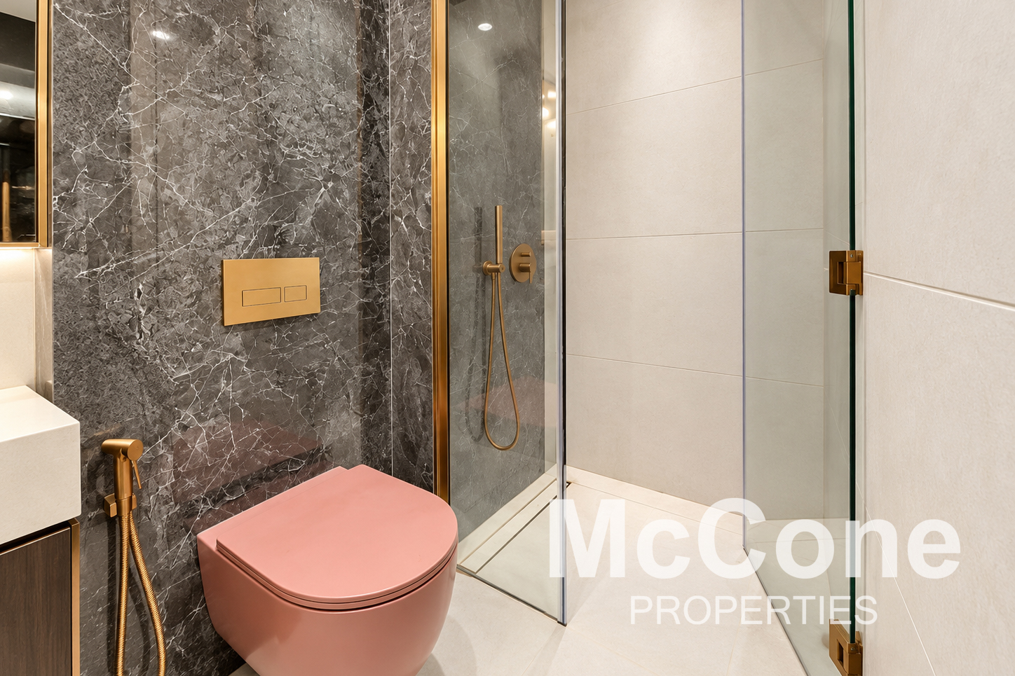 Studio Apartment for Rent in Hyde Walk, Al Satwa — photograph 12 of 15