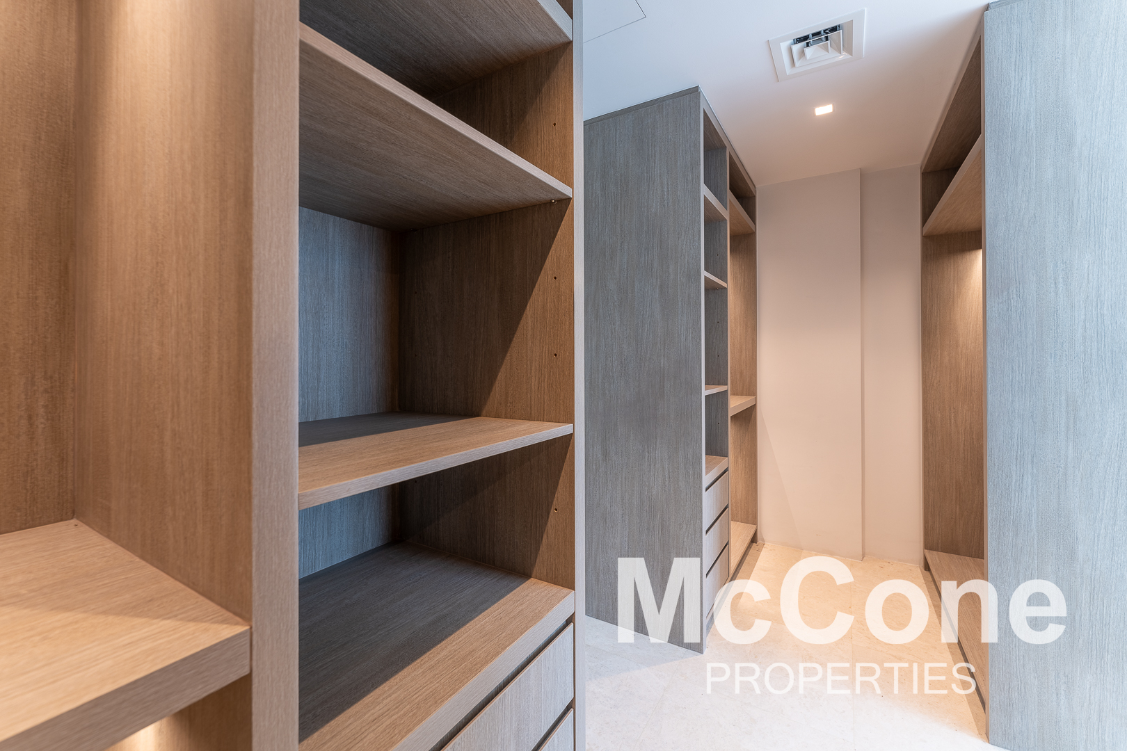 3 Bedroom Apartment for Rent in The Sterling East, Business Bay — photograph 12 of 26