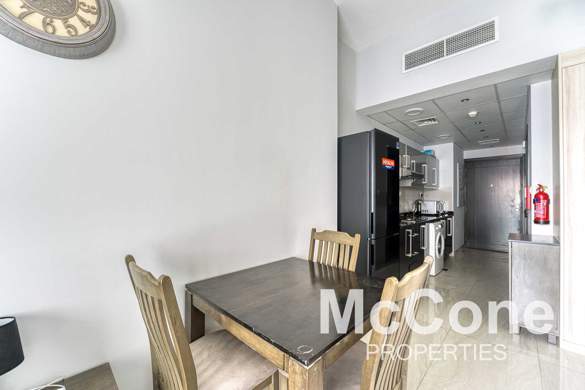 Studio Apartment for Rent in Elite Business Bay Residence, Business Bay — photo 2 of 12