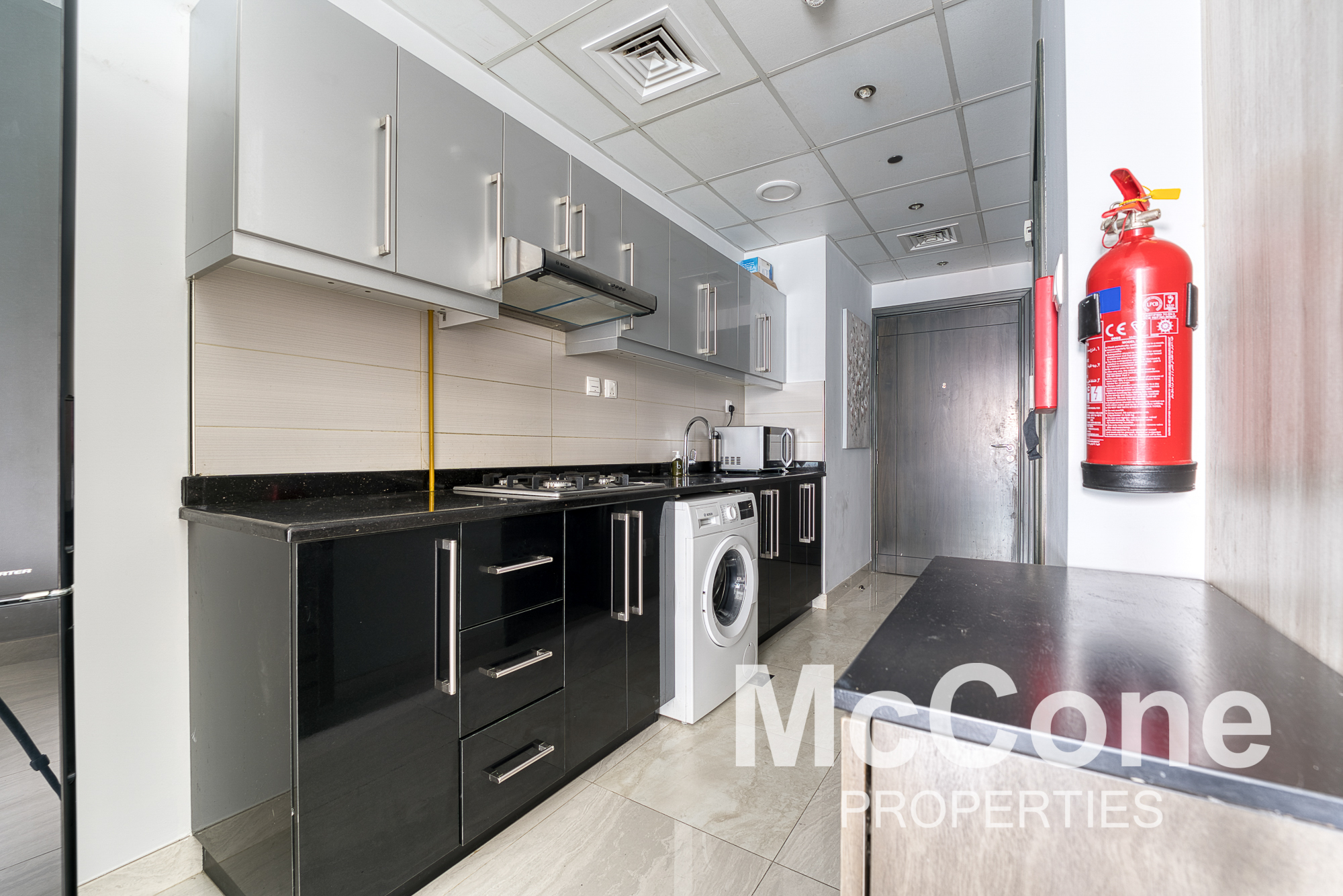 Studio Apartment for Rent in Elite Business Bay Residence, Business Bay — photo 3 of 12