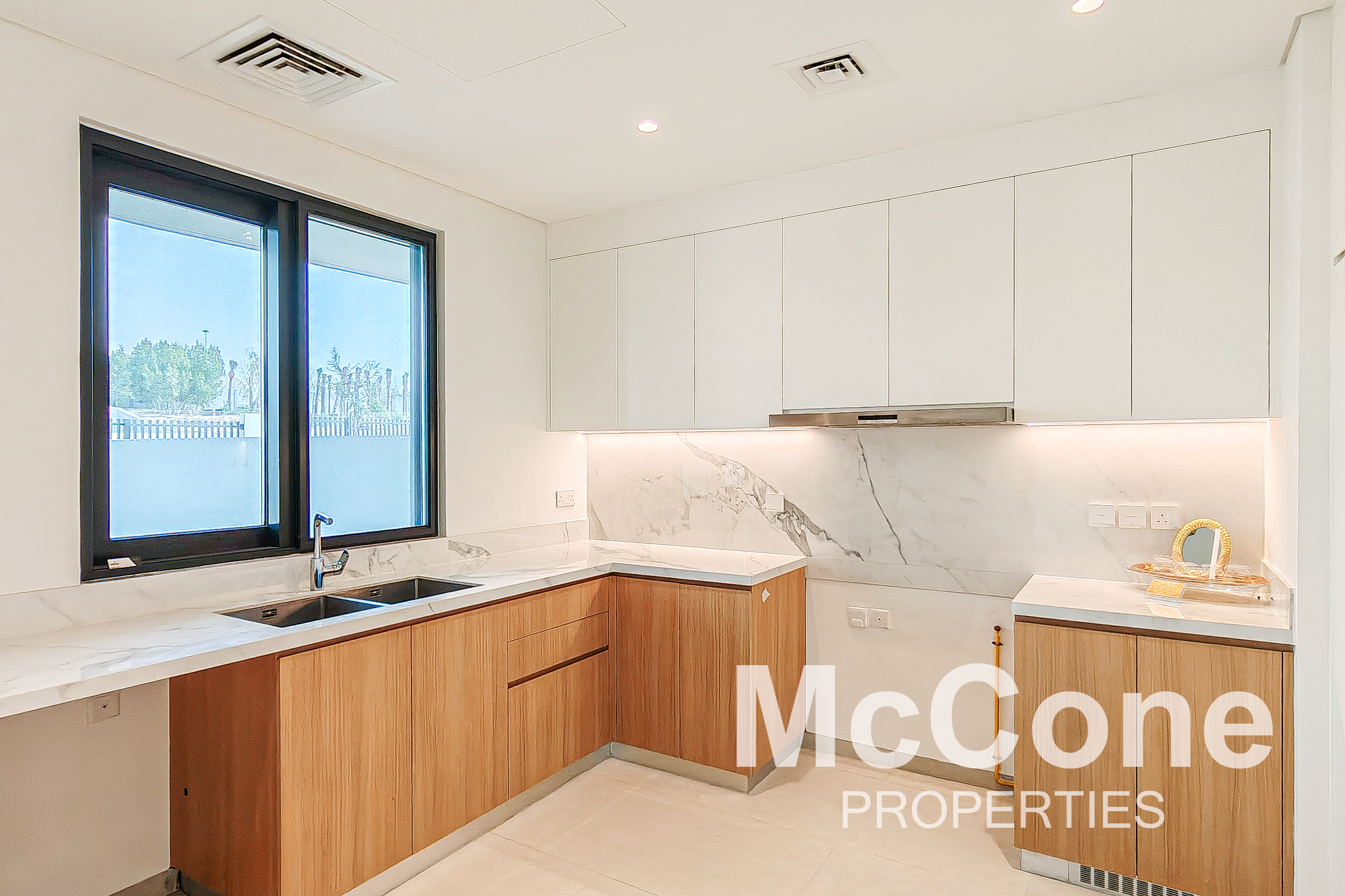 3 Bedroom Townhouse for Rent in Jebel Ali Village Townhouses, Jebel Ali — photo 4 of 20
