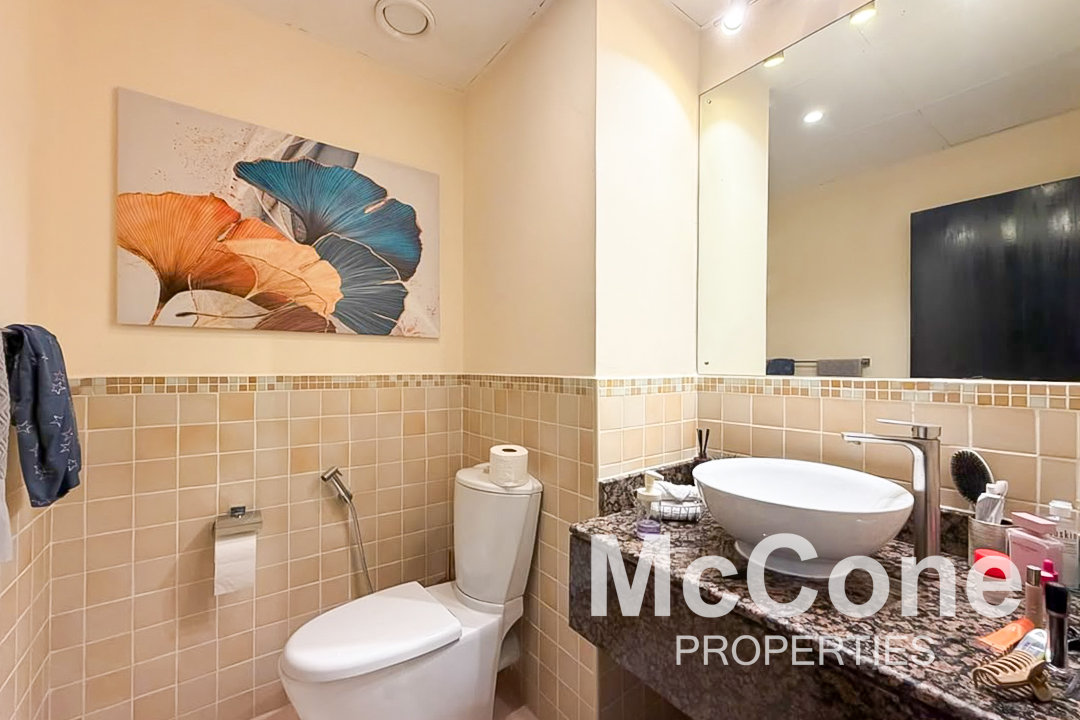 2 Bedroom Apartment for Rent in Rimal 1, Jumeirah Beach Residence — photo 7 of 11