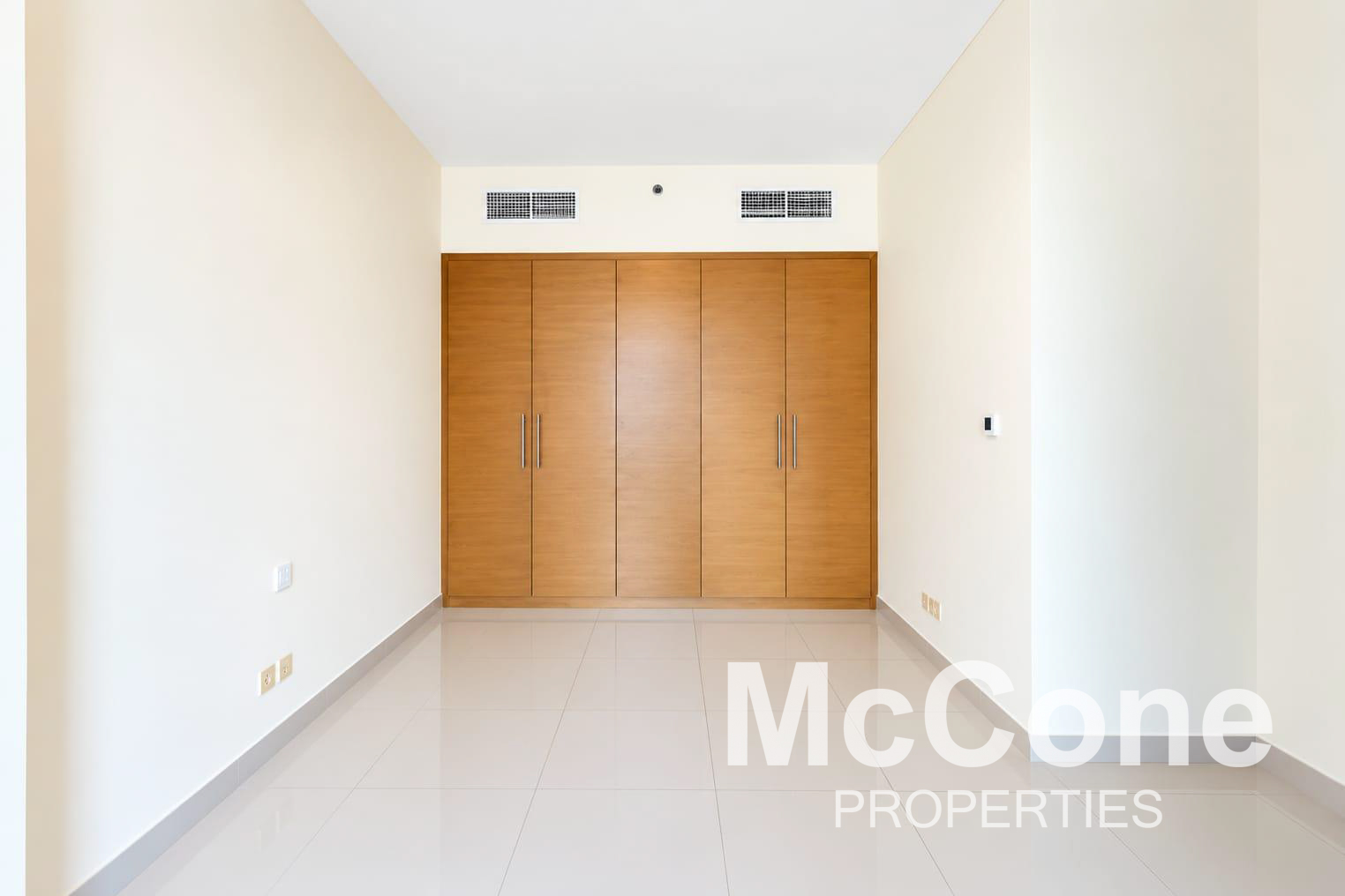 1 Bedroom Apartment for Rent in Claren Tower 1, Downtown Dubai — photo 8 of 11