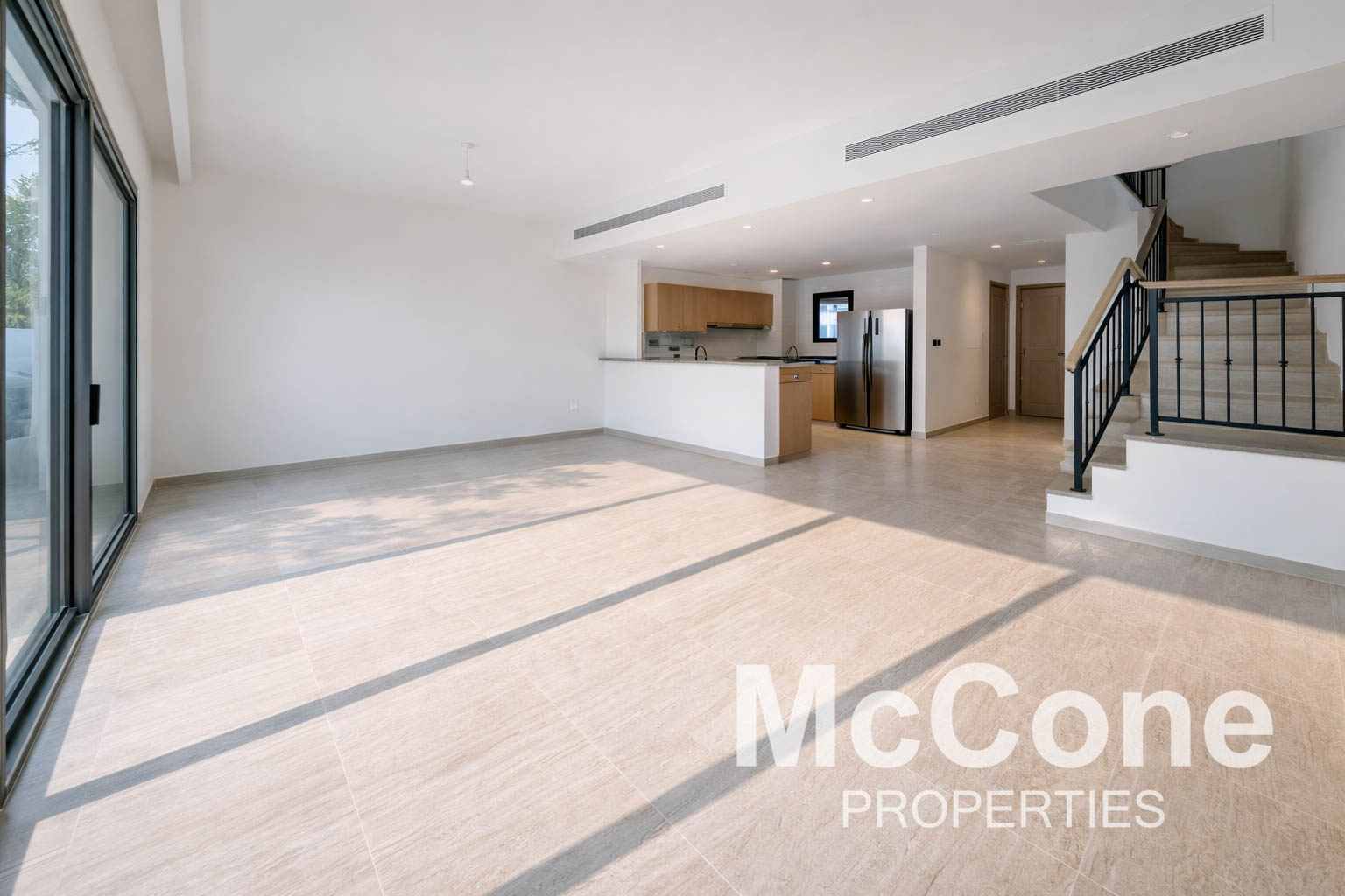 5 Bedroom Villa for Rent in Costa Brava 1, Damac Lagoons — photo 3 of 10